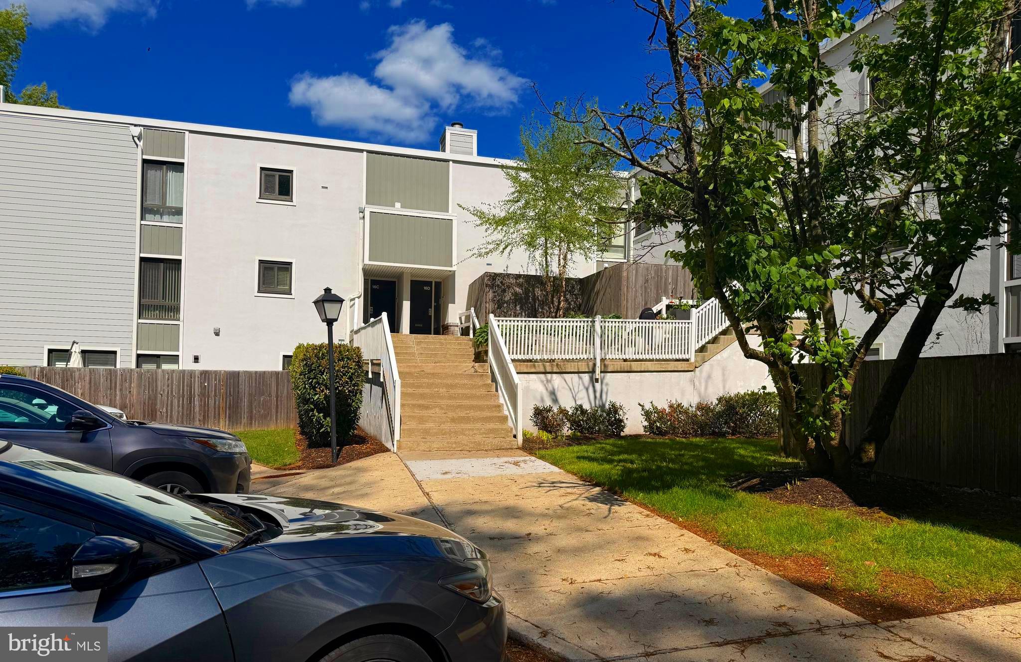 OAK HILL ESTATES - Residential