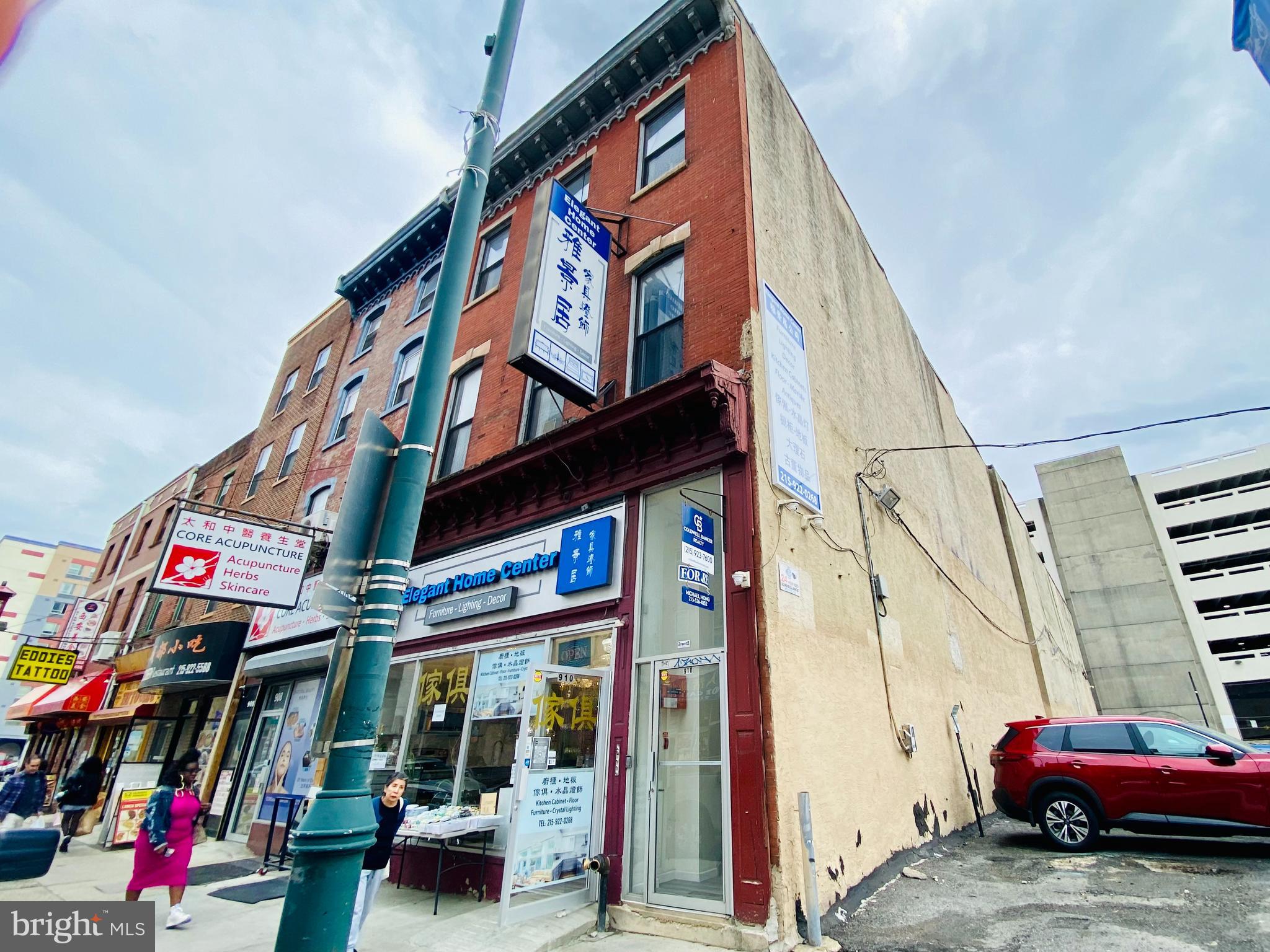 CHINATOWN - Residential Lease