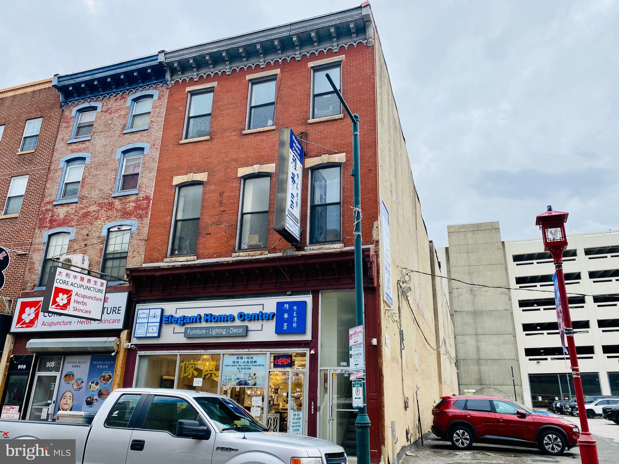 CHINATOWN - Residential Lease