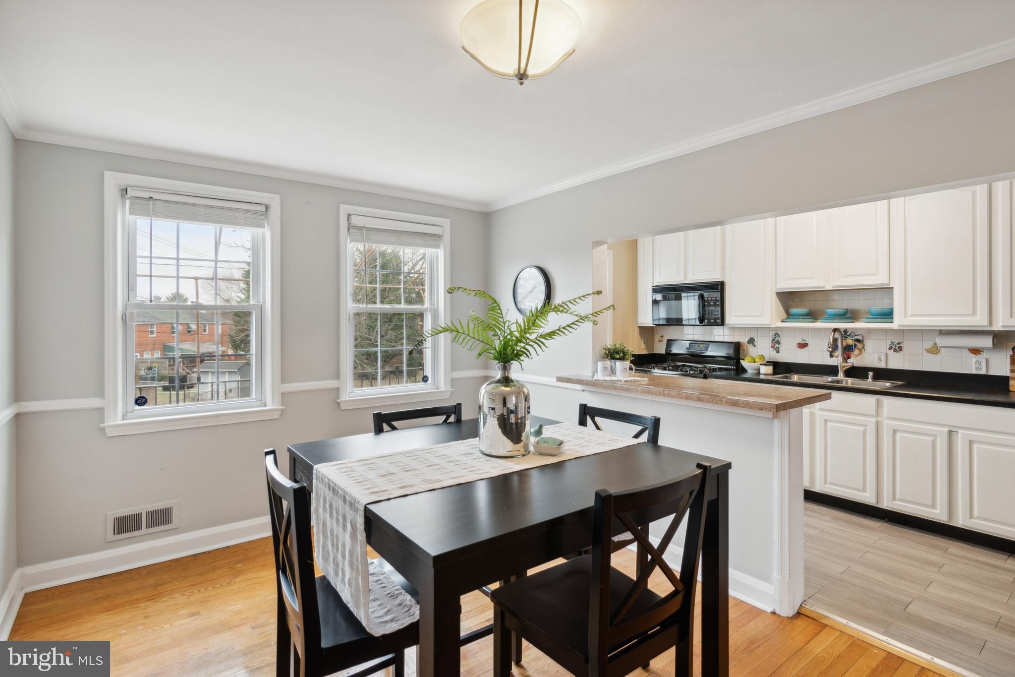 KNETTISHALL - Residential