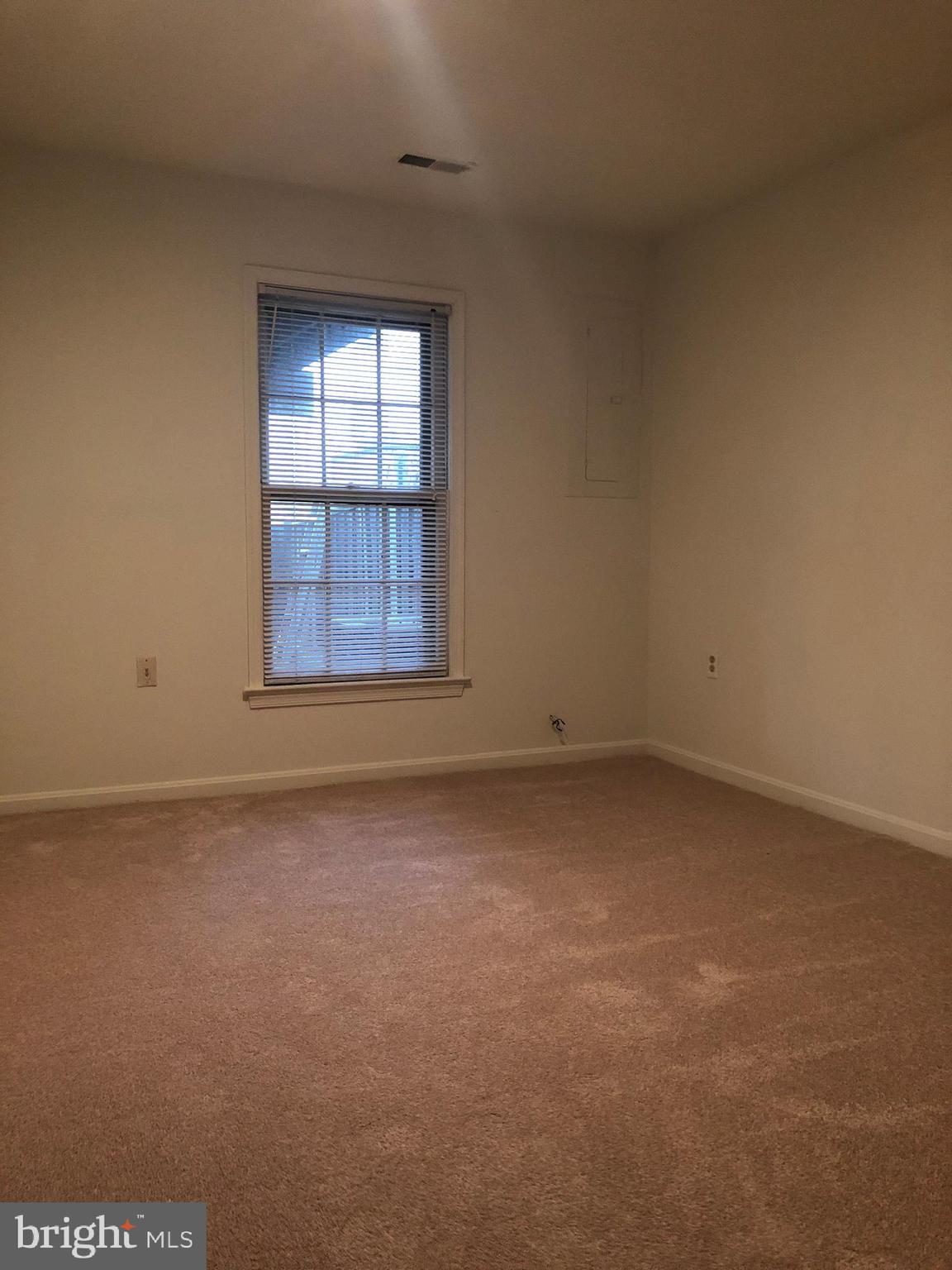 COLONY PARK - Residential