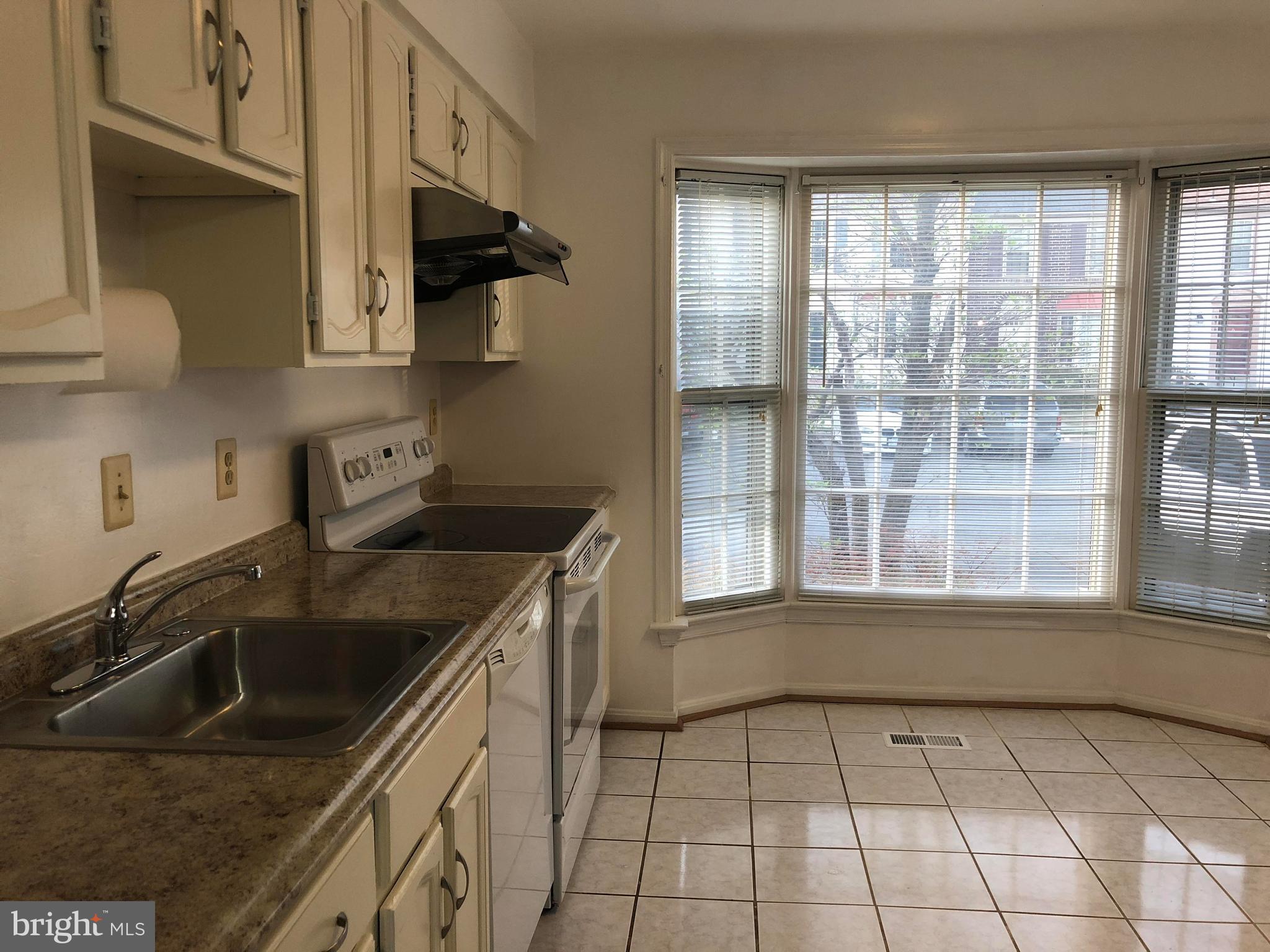 COLONY PARK - Residential