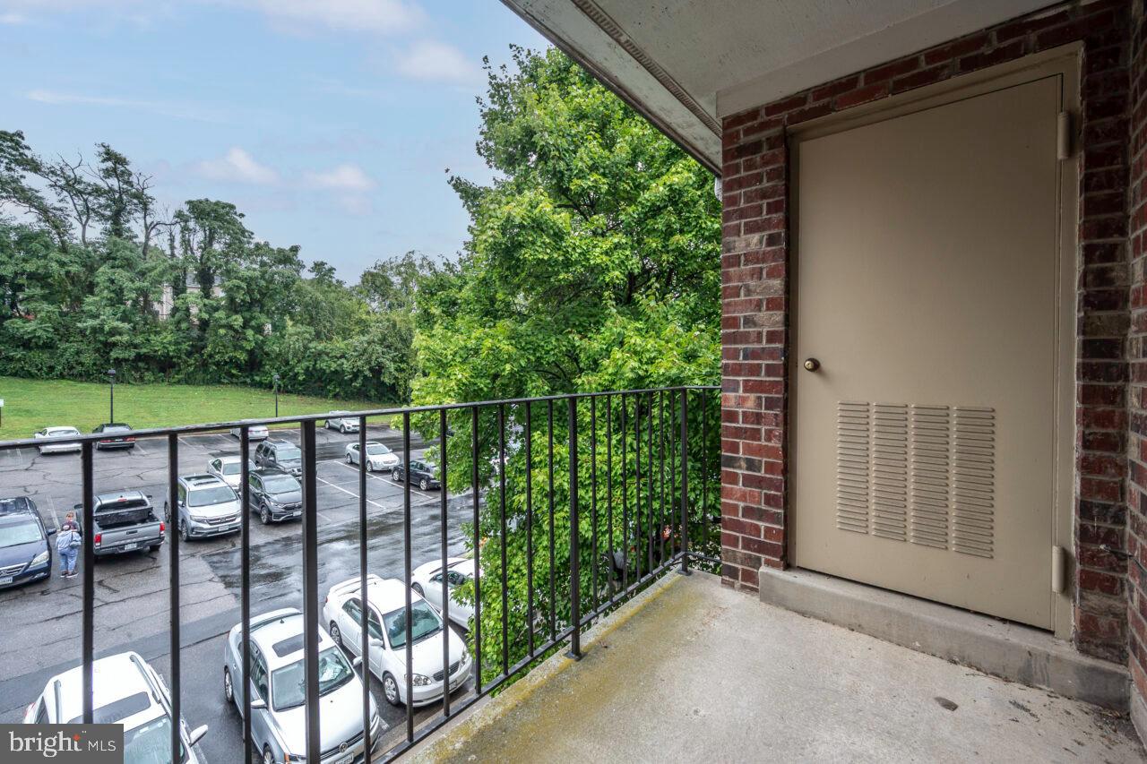 RIVER TERRACE - Residential