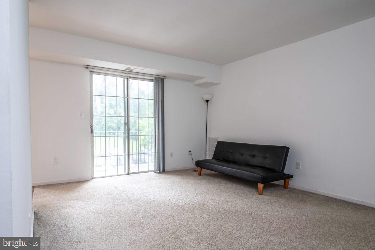 RIVER TERRACE - Residential