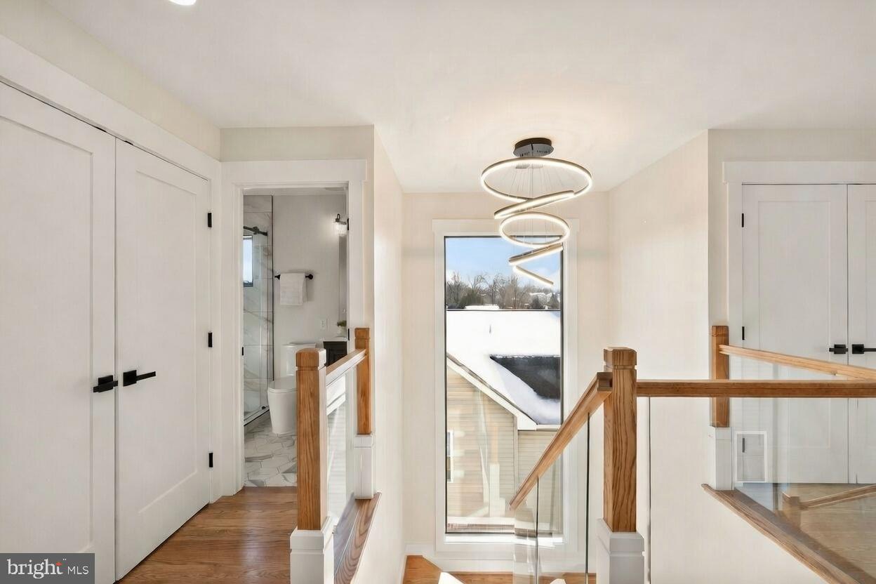 BRANDON VILLAGE - Residential