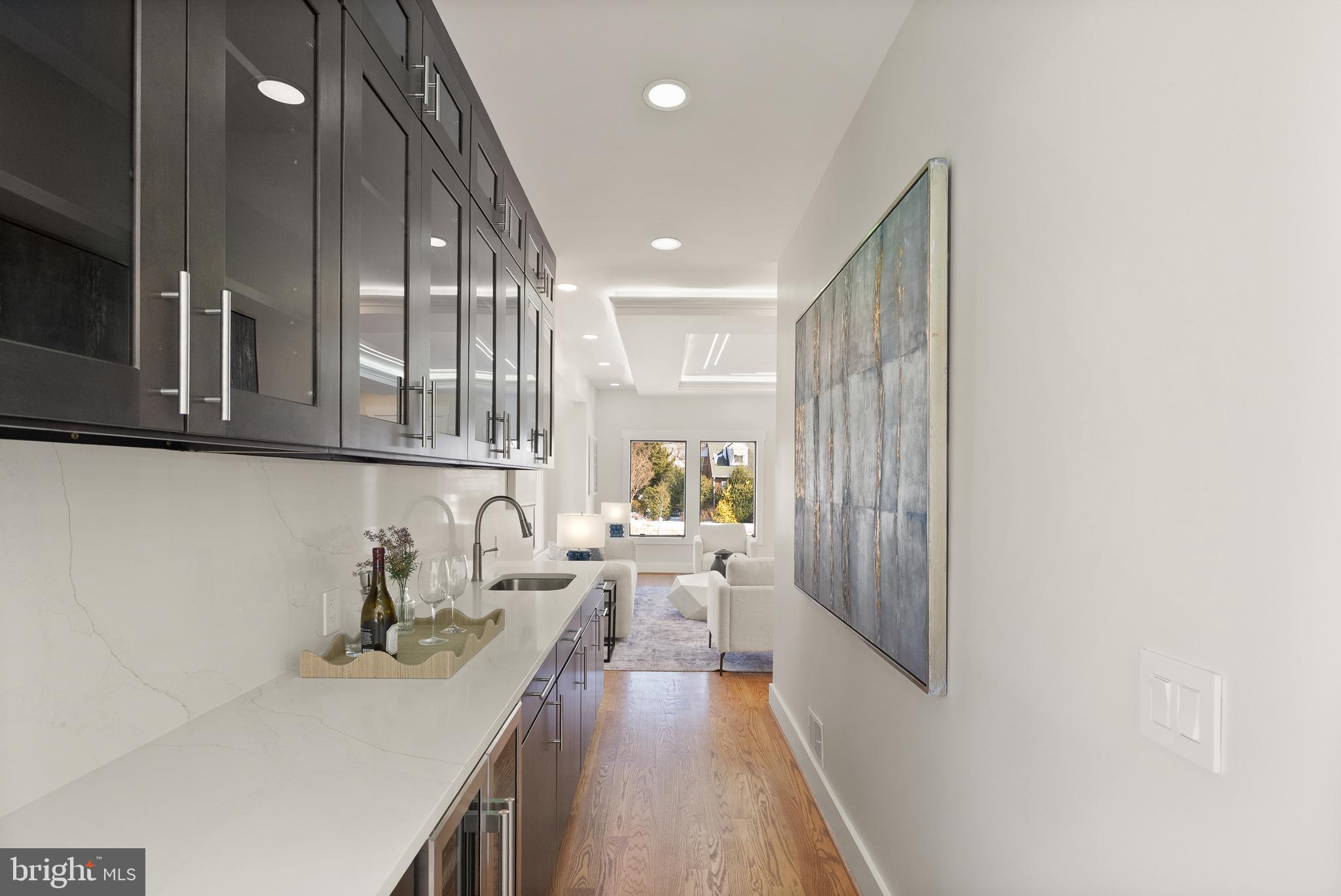 BRANDON VILLAGE - Residential