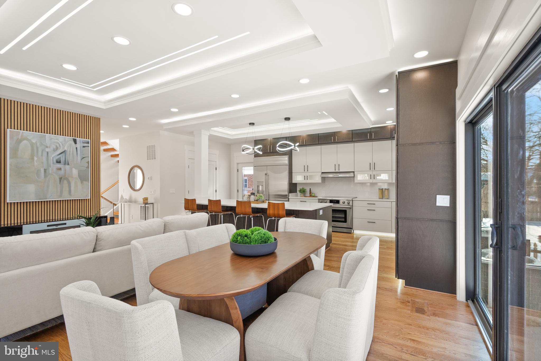 BRANDON VILLAGE - Residential