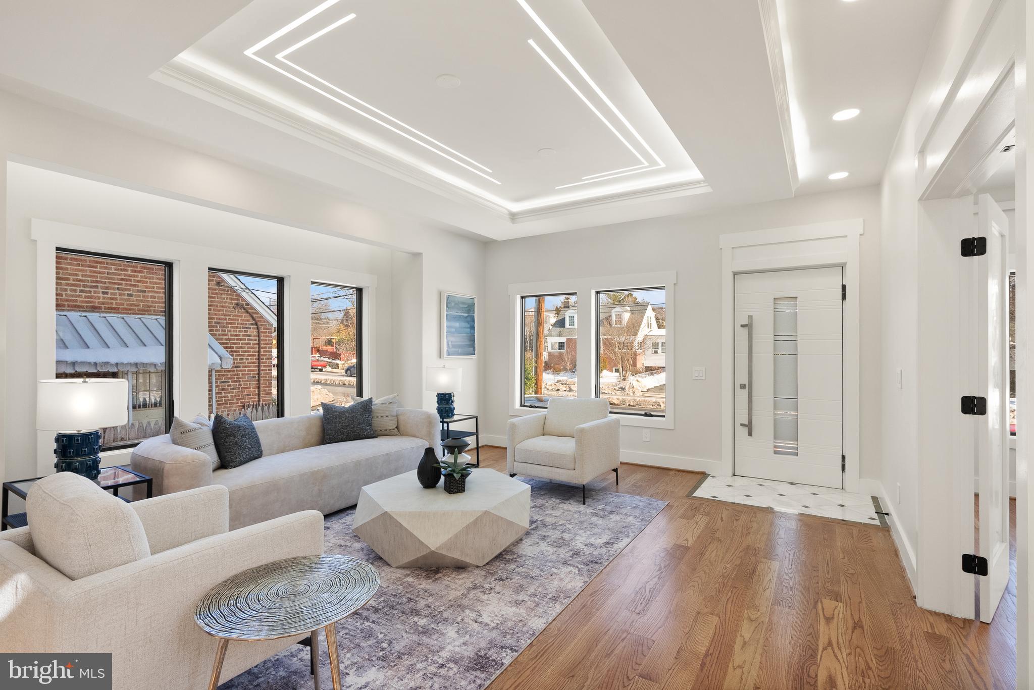 BRANDON VILLAGE - Residential