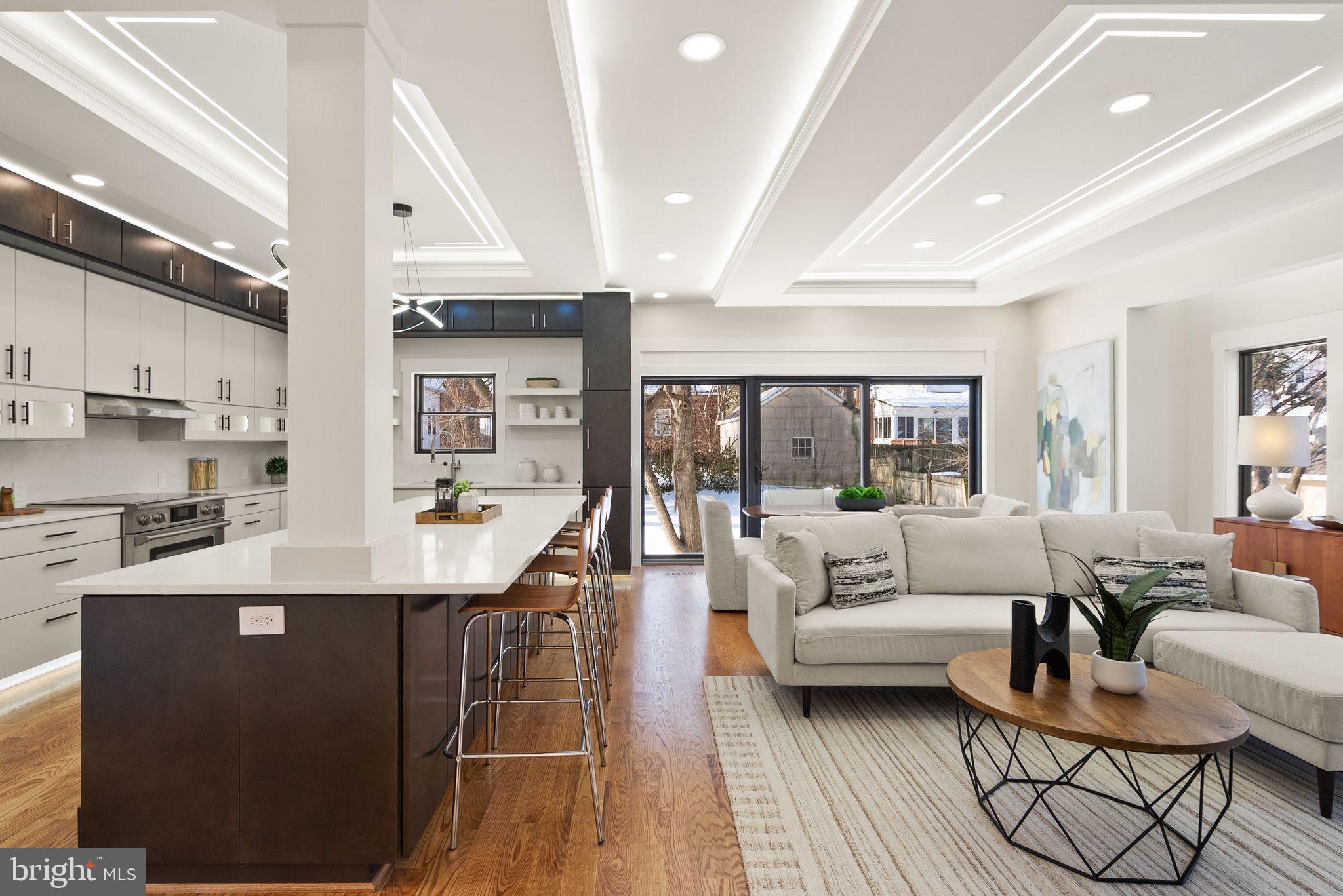 BRANDON VILLAGE - Residential