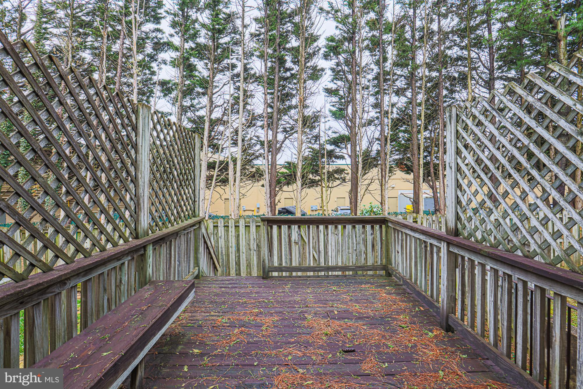 PARK MANOR CONDOMINIUMS - Residential