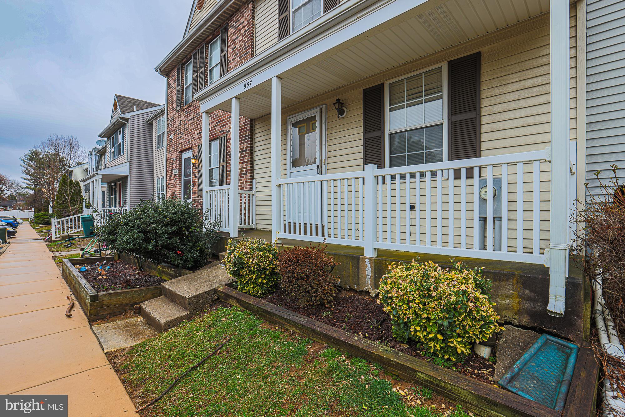 PARK MANOR CONDOMINIUMS - Residential