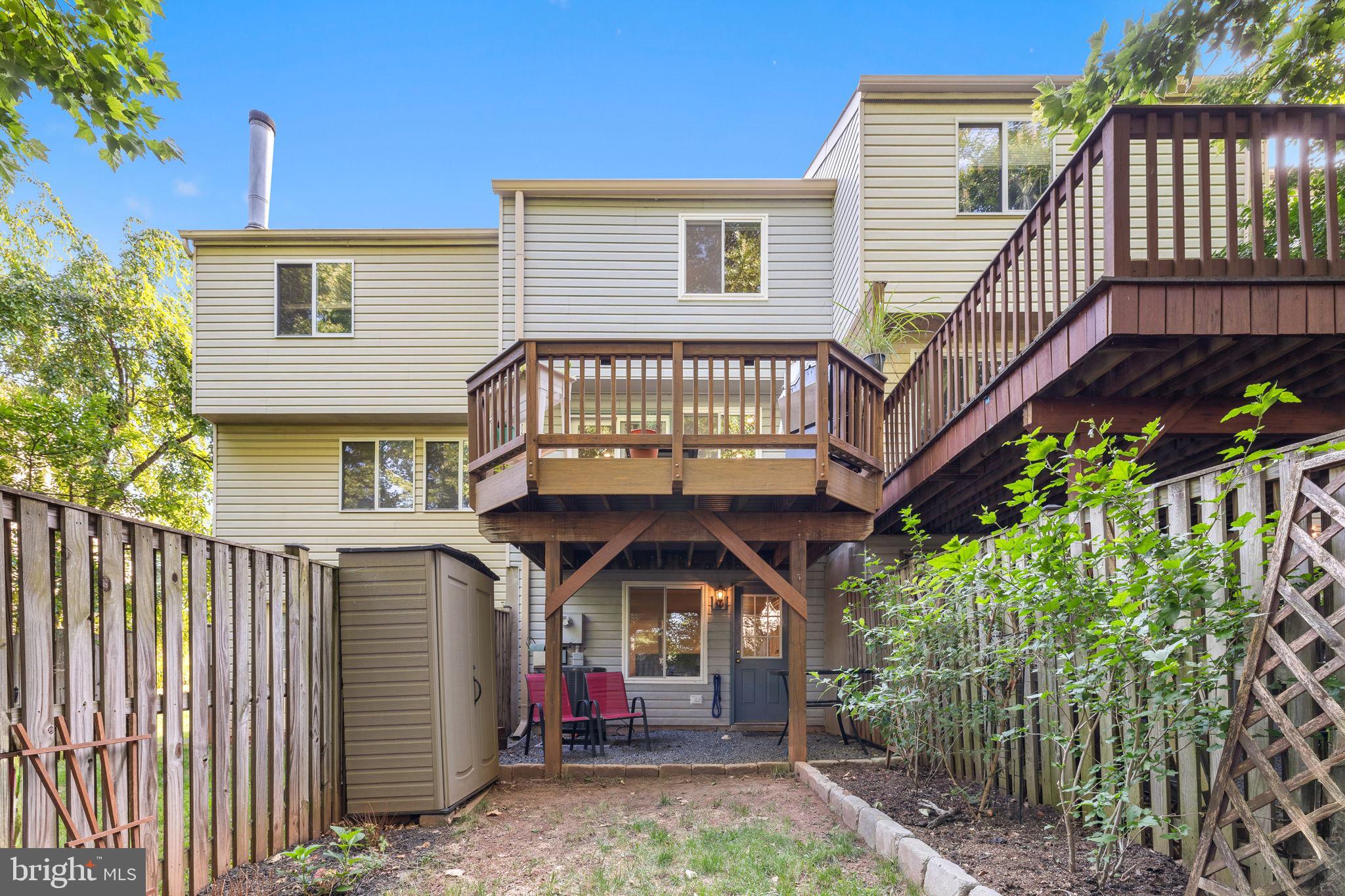 FOXFIELD - Residential Lease