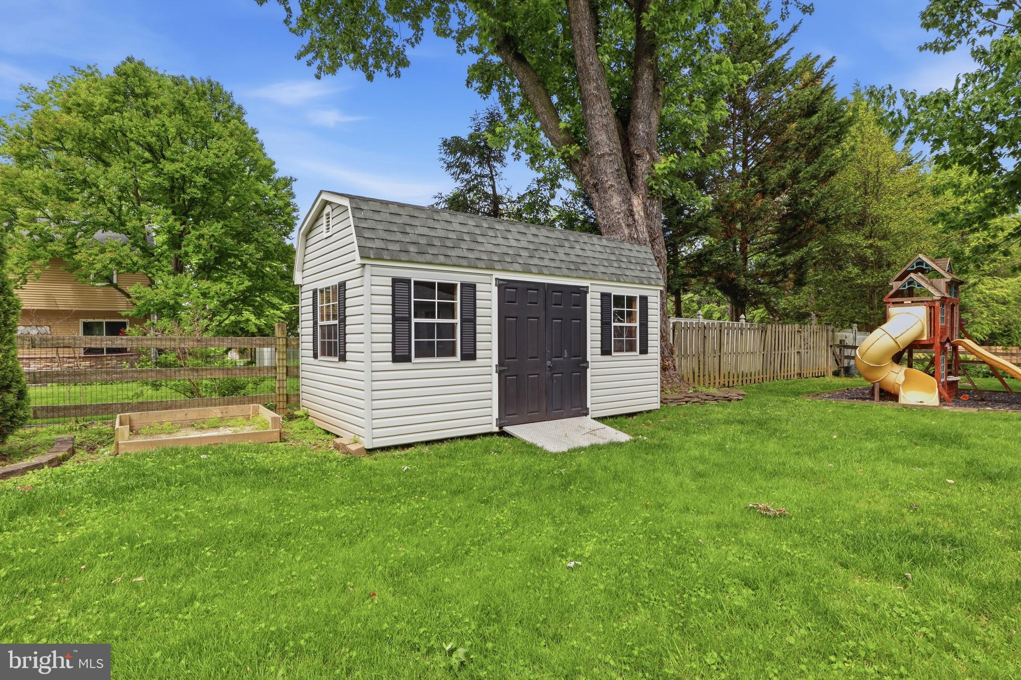 LAMBLEY ACRES - Residential