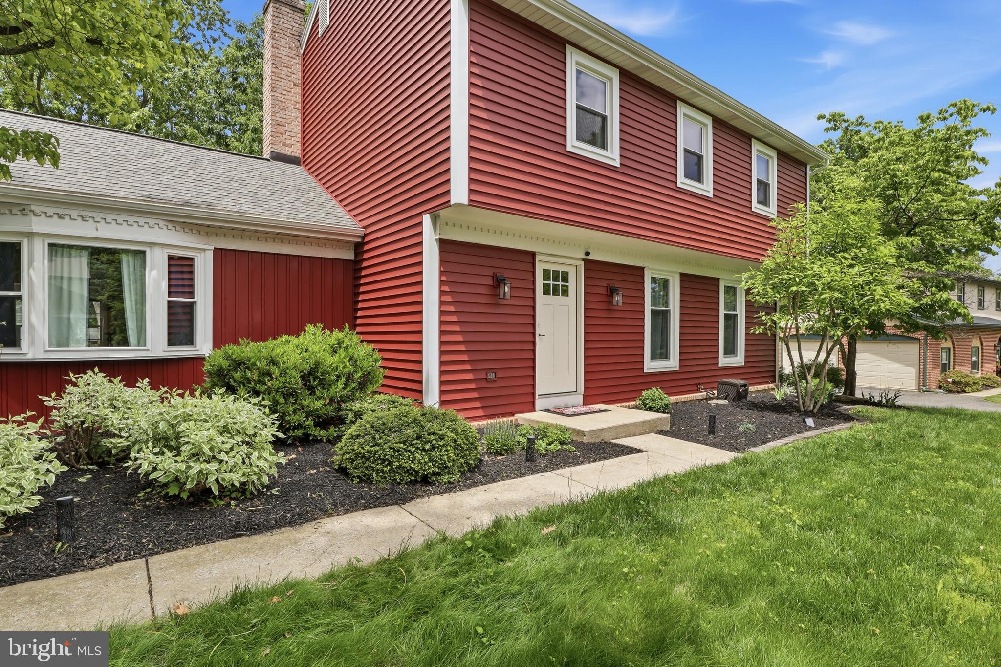 1072 LAMBLEY ROAD
