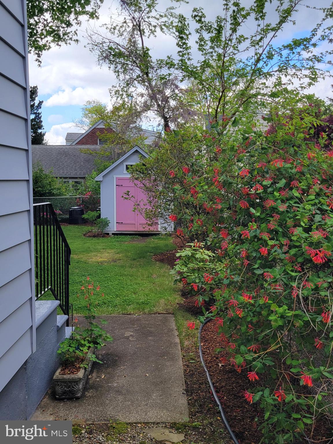 629 LEES LANE