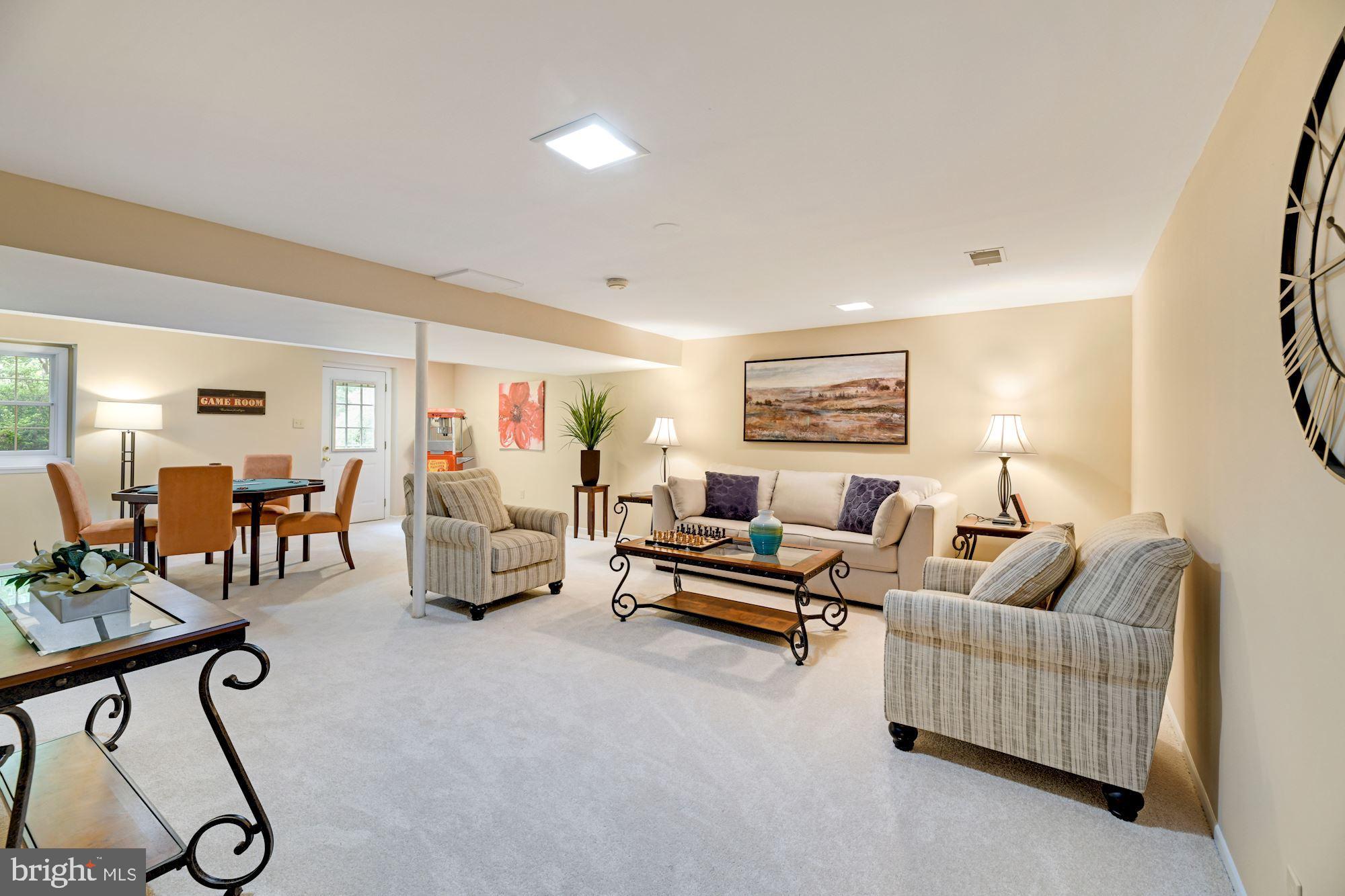 HOMEWOOD - Residential