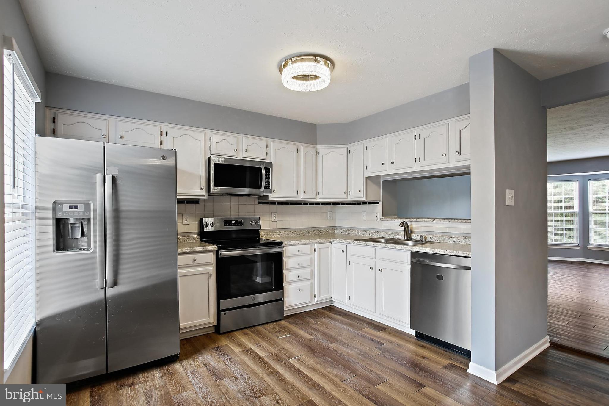 CASTLE STONE AT WHITE MARSH - Residential