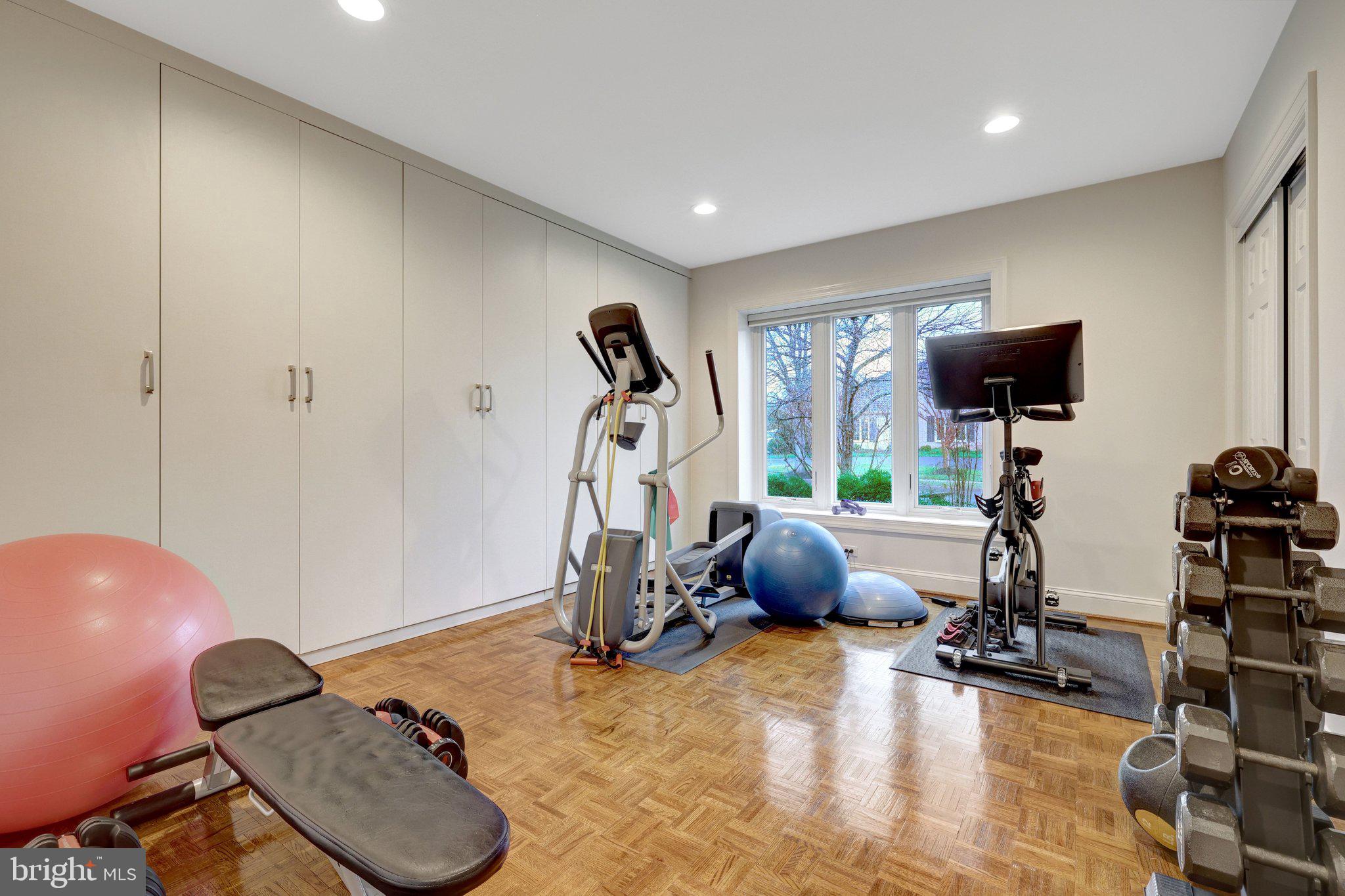 EVERMAY - Residential