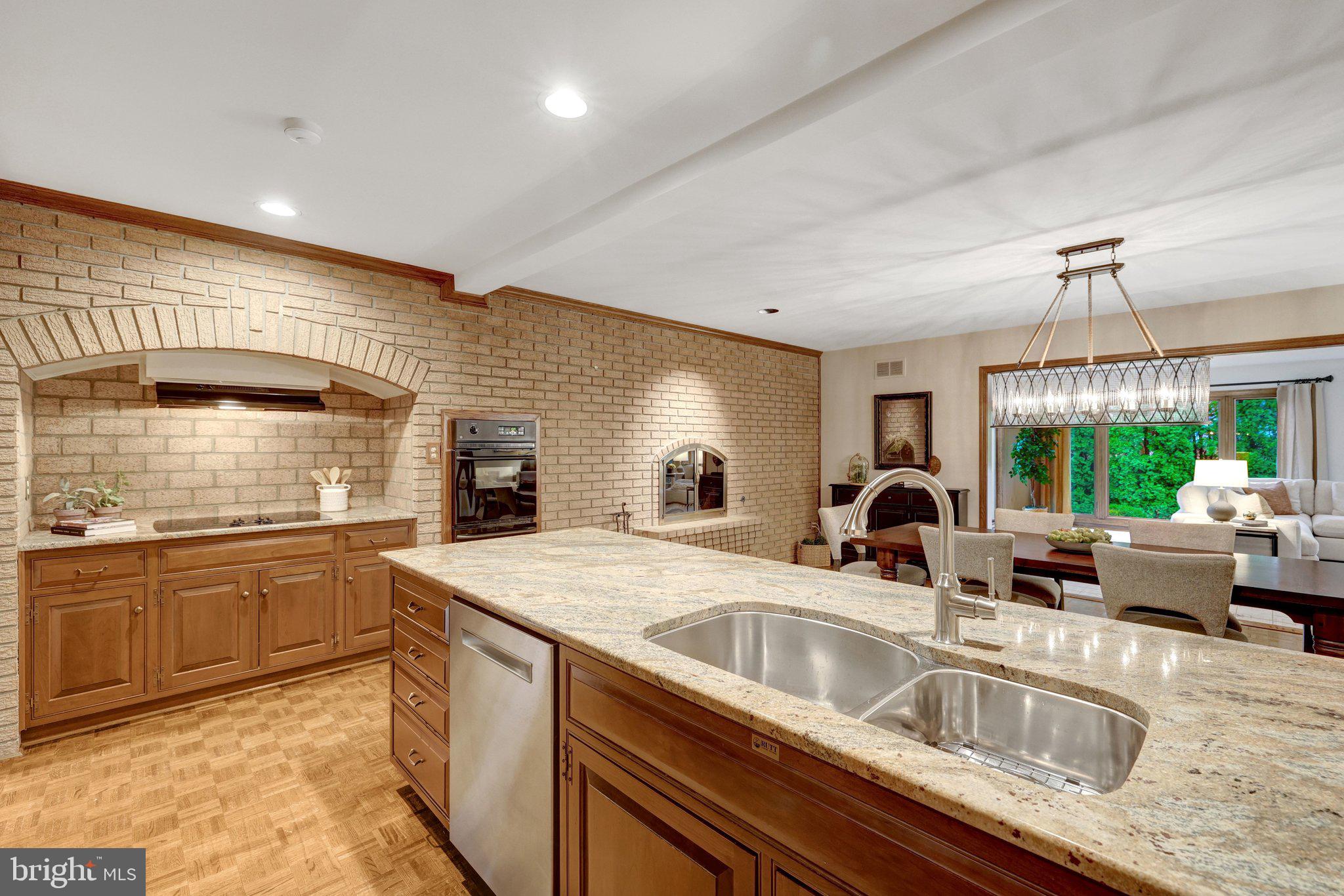 EVERMAY - Residential