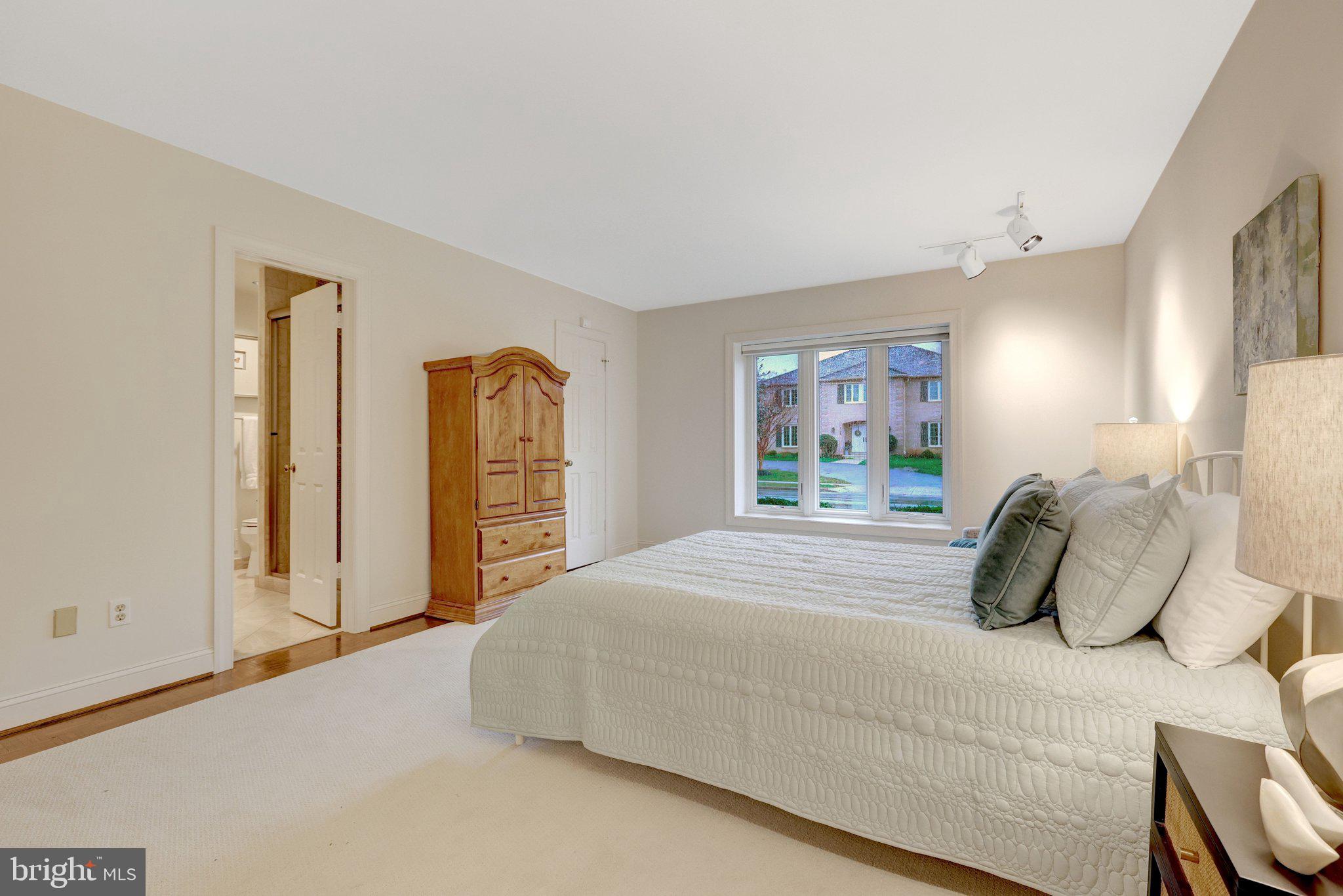 EVERMAY - Residential