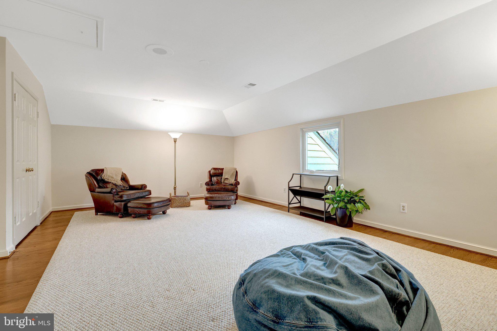 EVERMAY - Residential