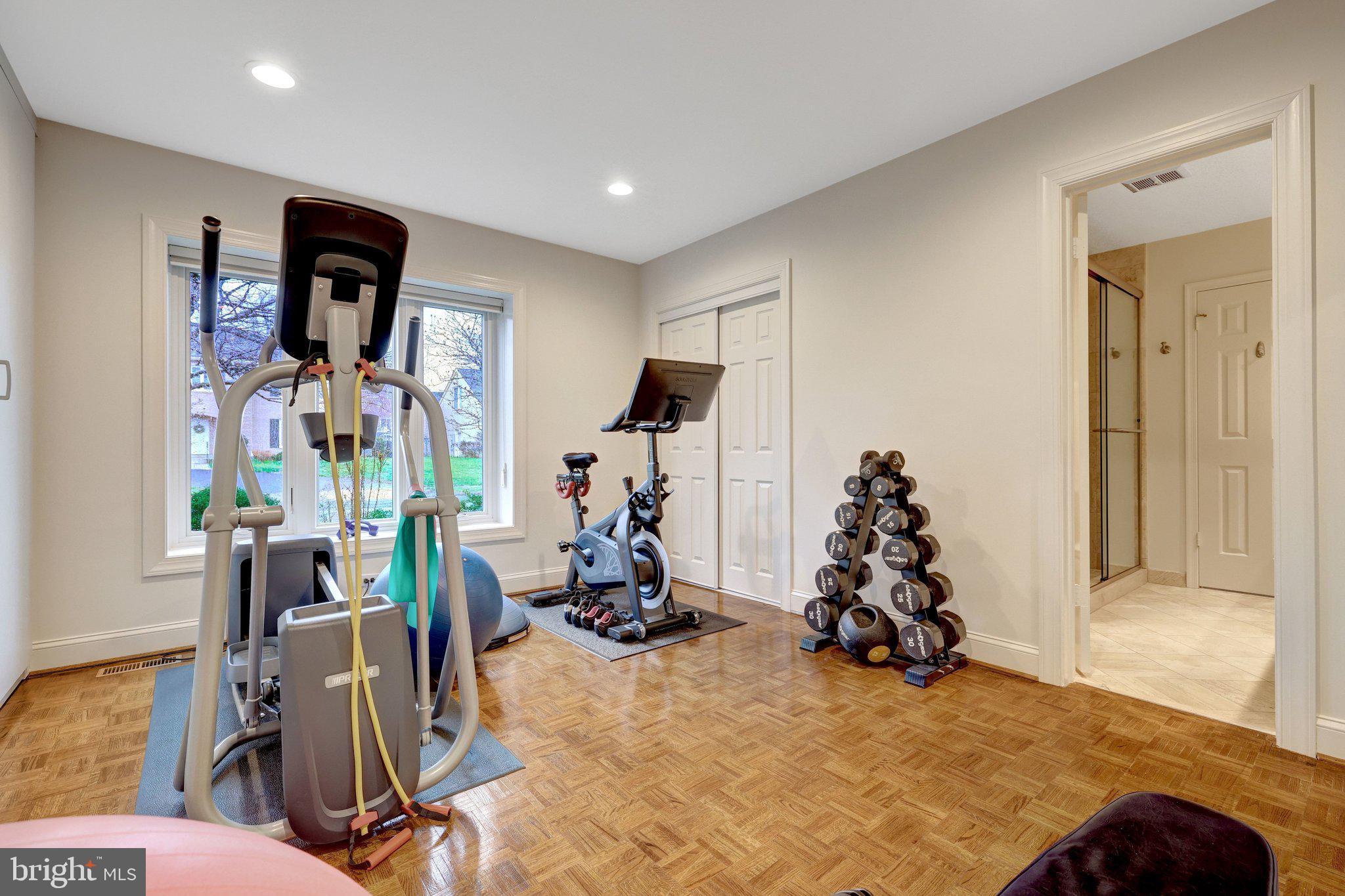 EVERMAY - Residential