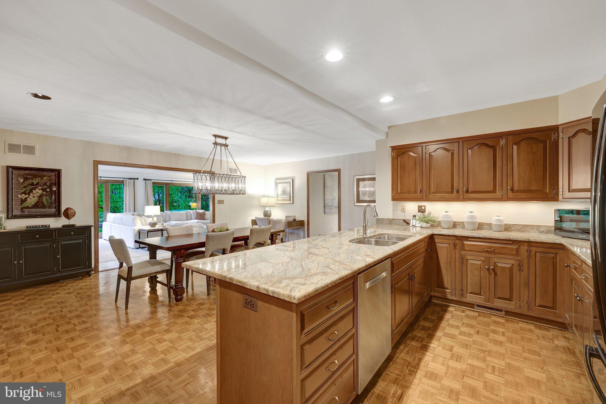 EVERMAY - Residential