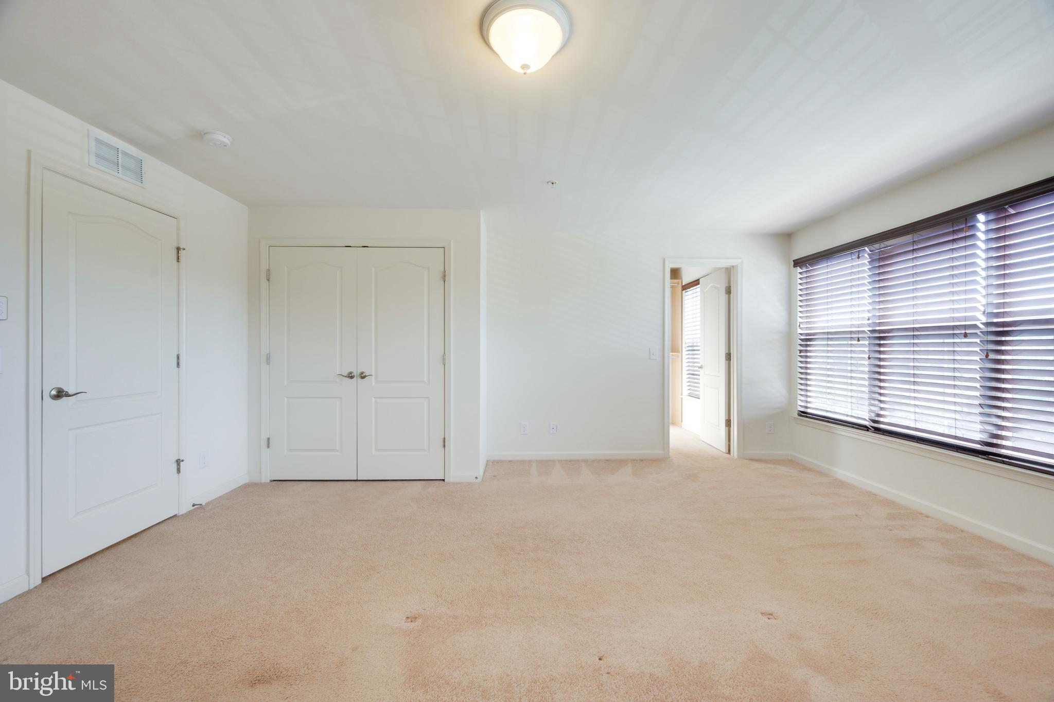 POTOMAC CLUB - Residential