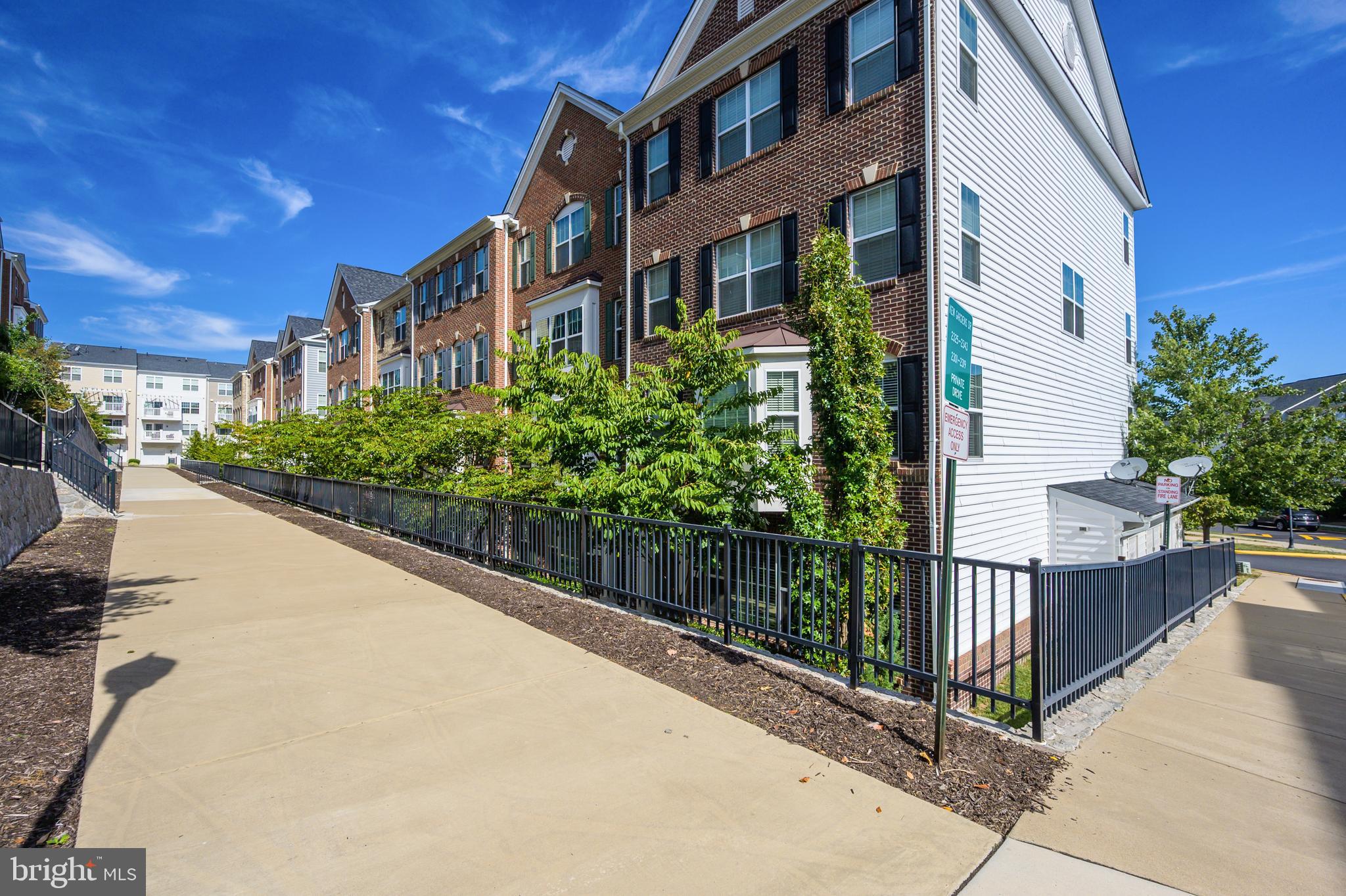 POTOMAC CLUB - Residential