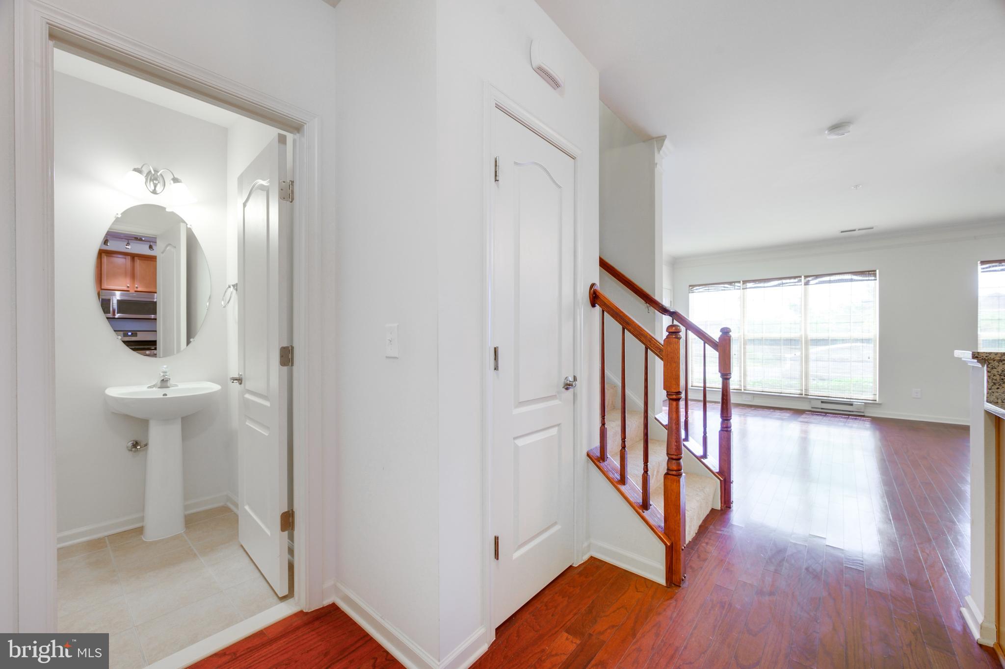 POTOMAC CLUB - Residential