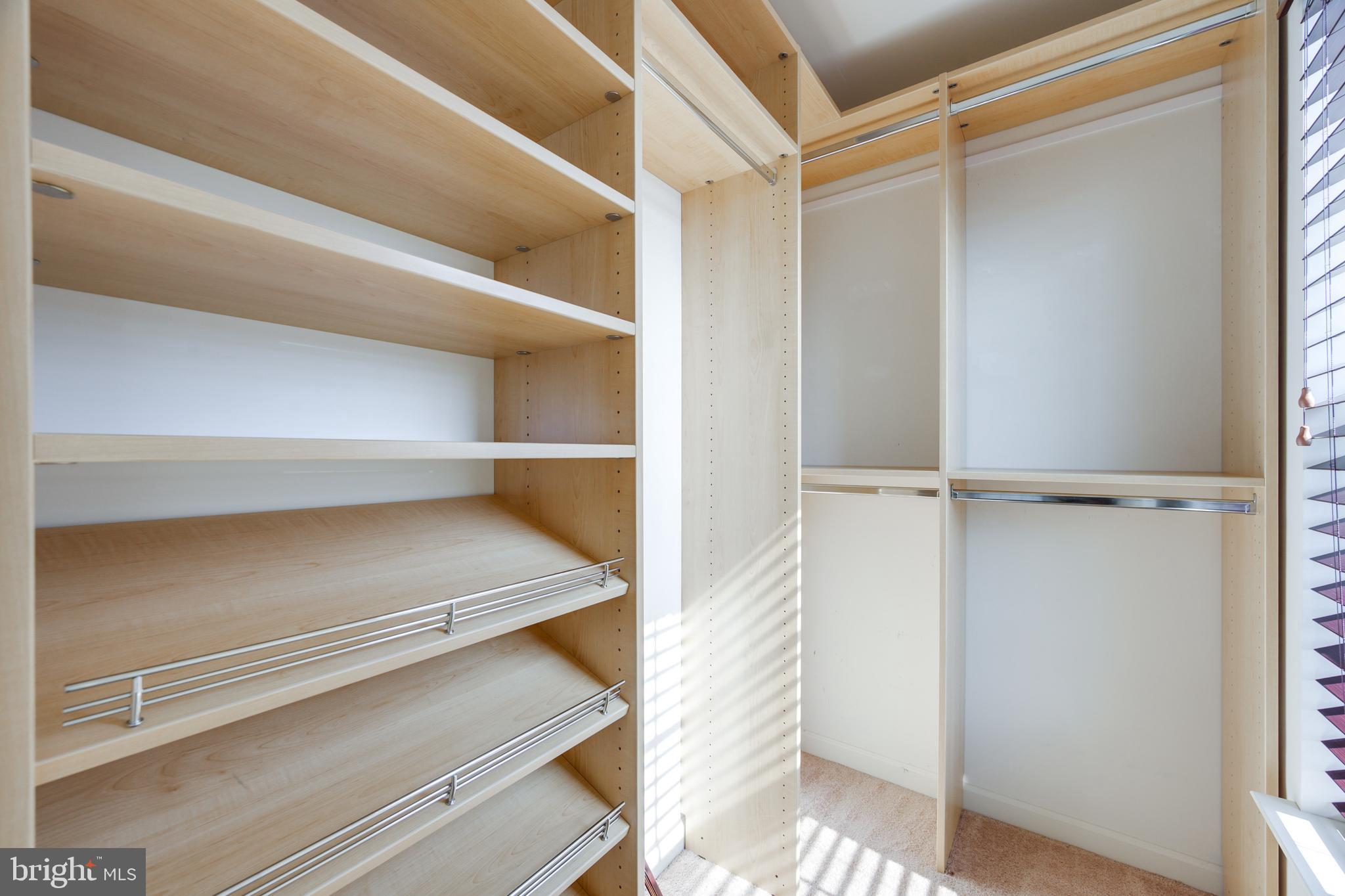 POTOMAC CLUB - Residential