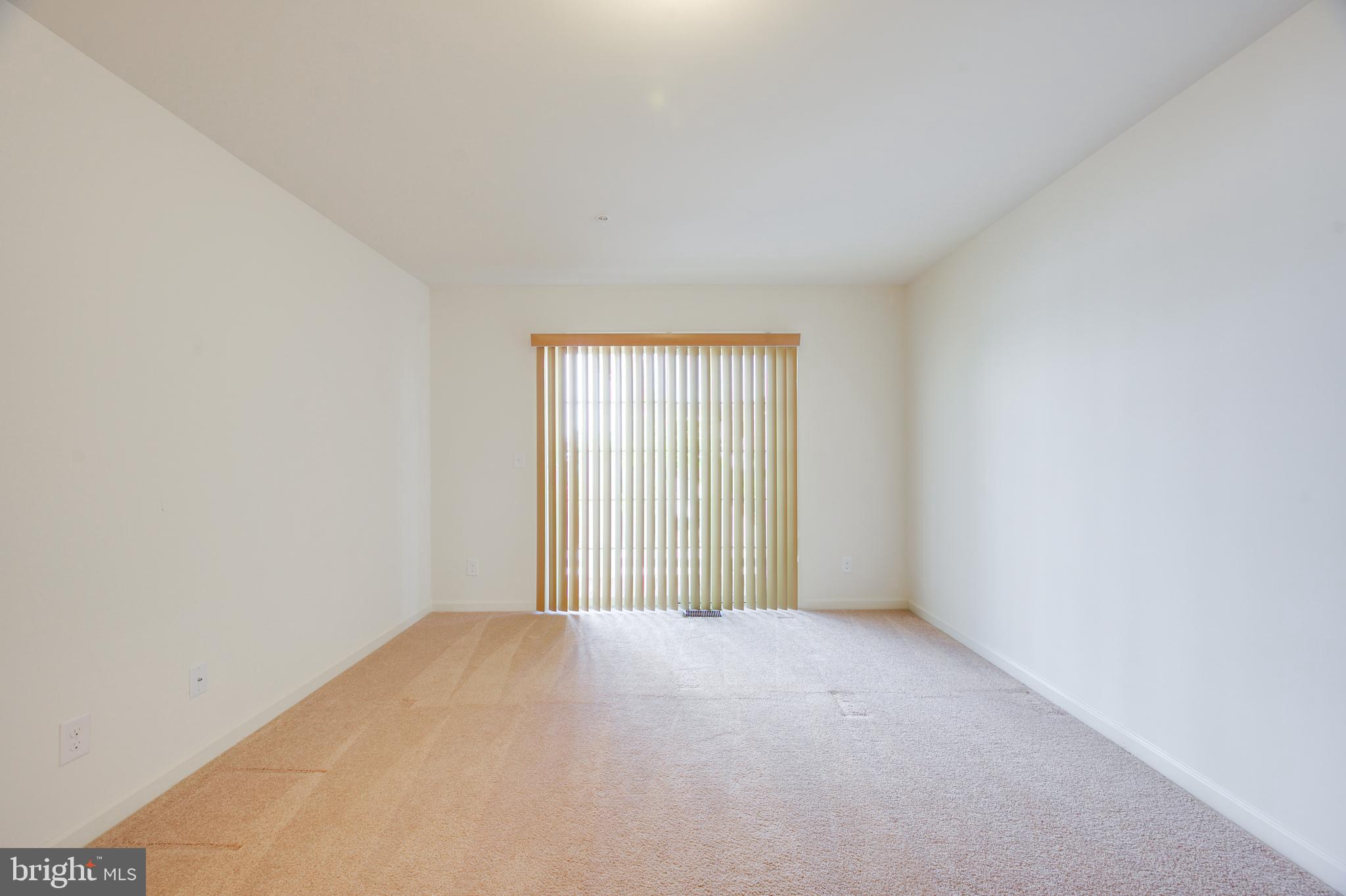 POTOMAC CLUB - Residential