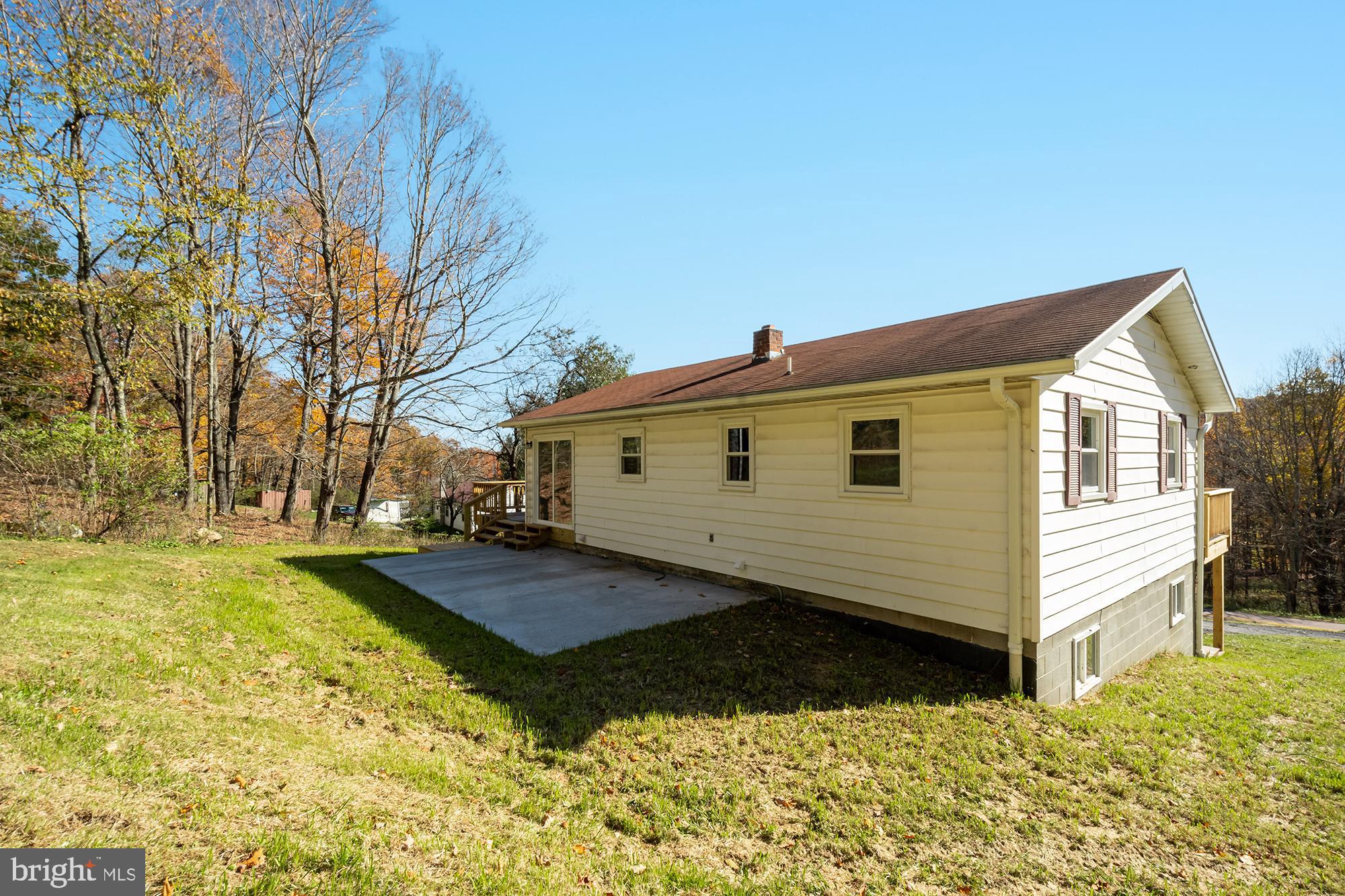 NEW GERMANY ROAD - Residential