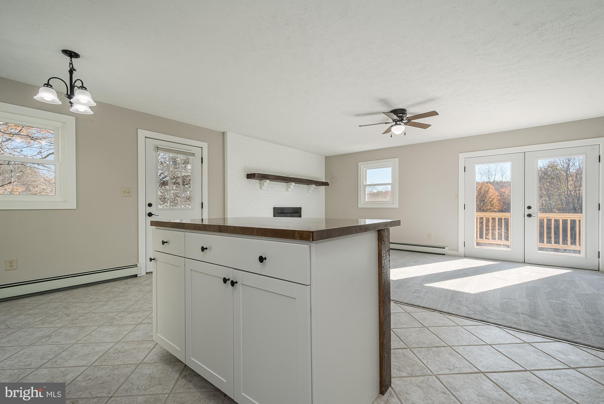 NEW GERMANY ROAD - Residential