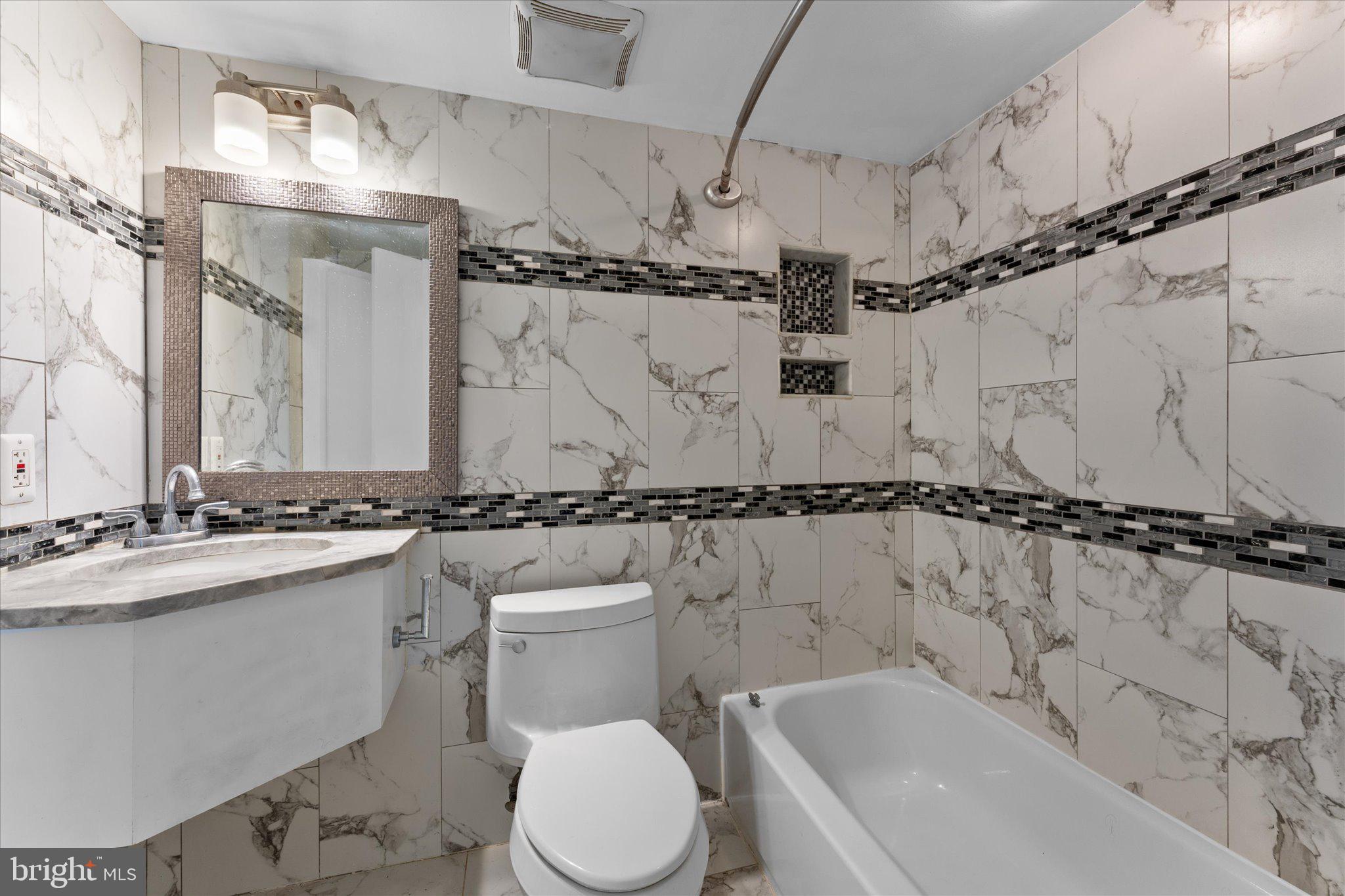 FAIRWAYS - Residential