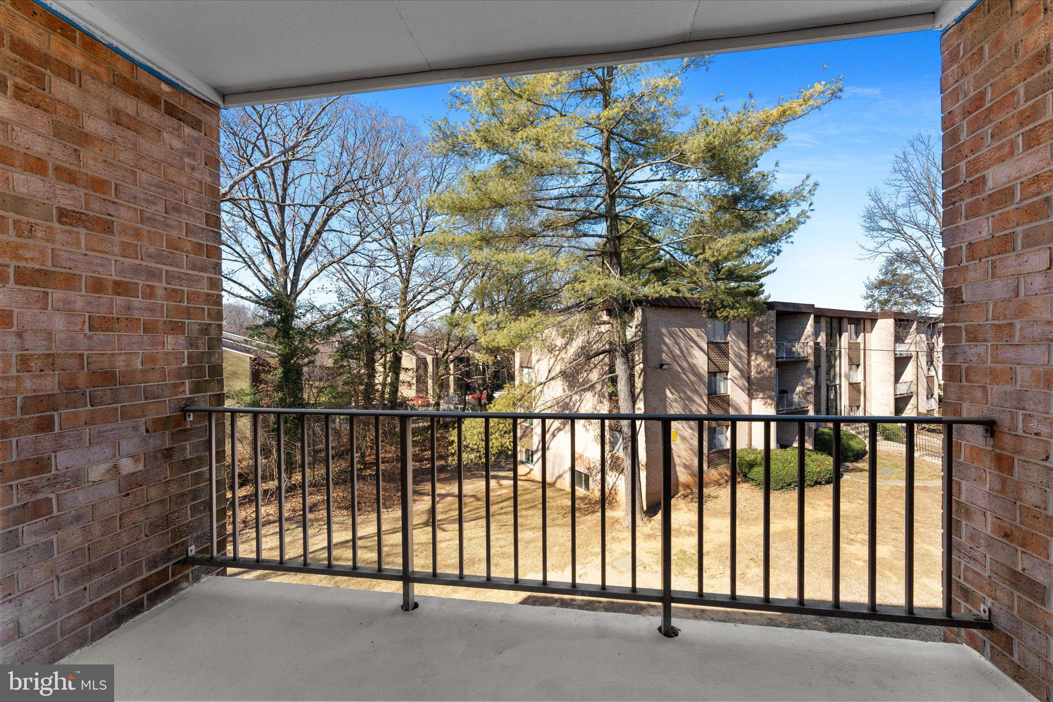 FAIRWAYS - Residential