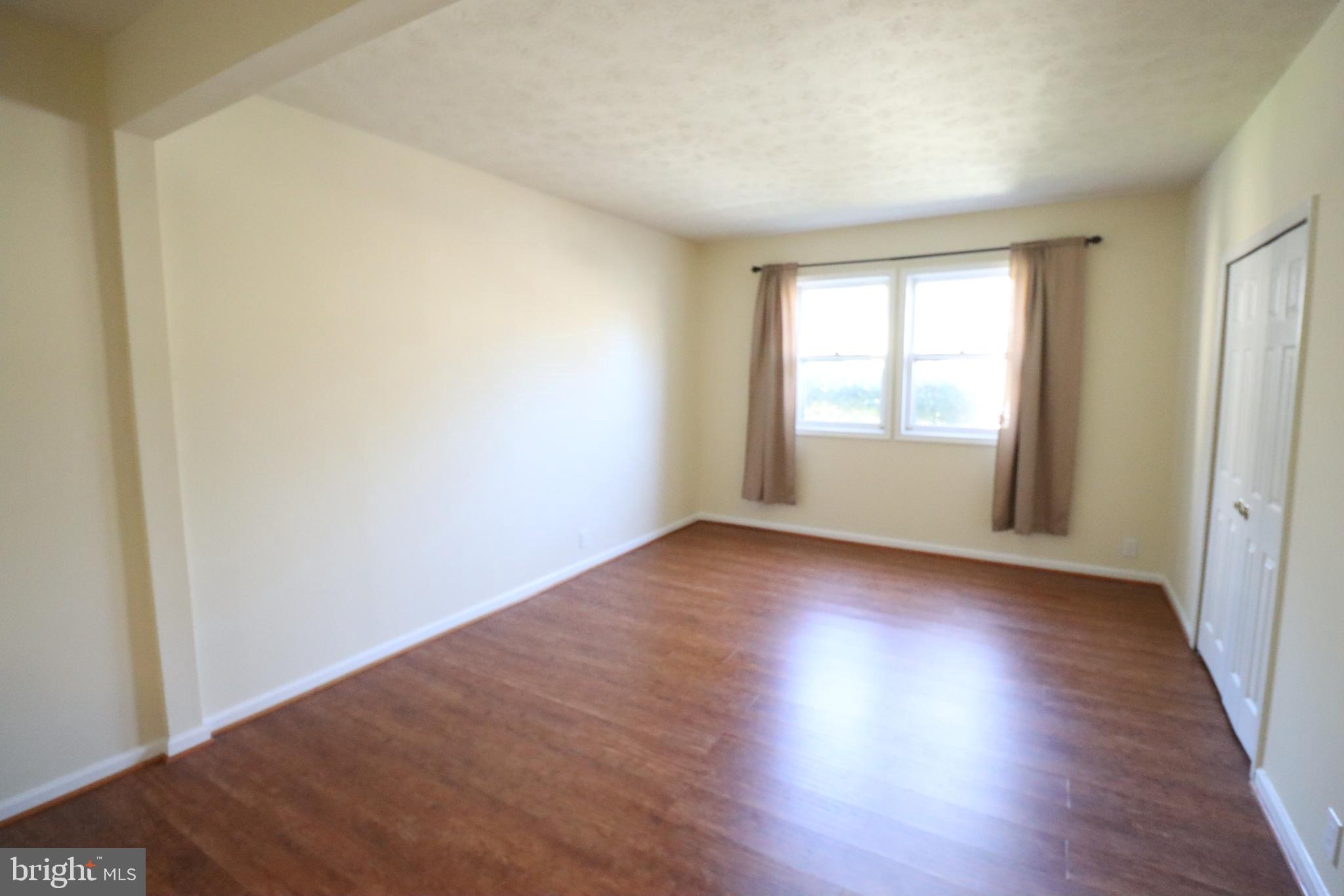 CEDAR WOODS - Residential Lease