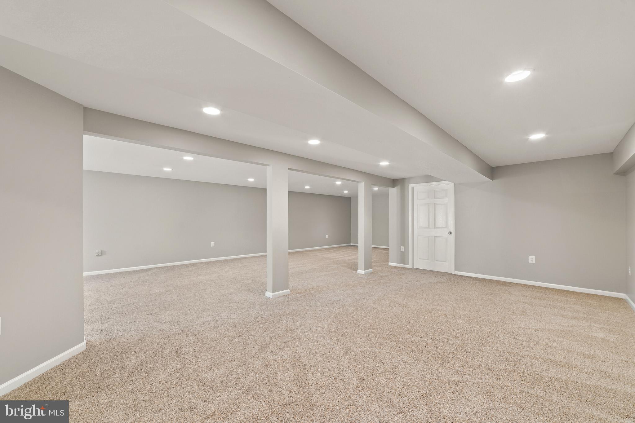 WINCHESTER - Residential