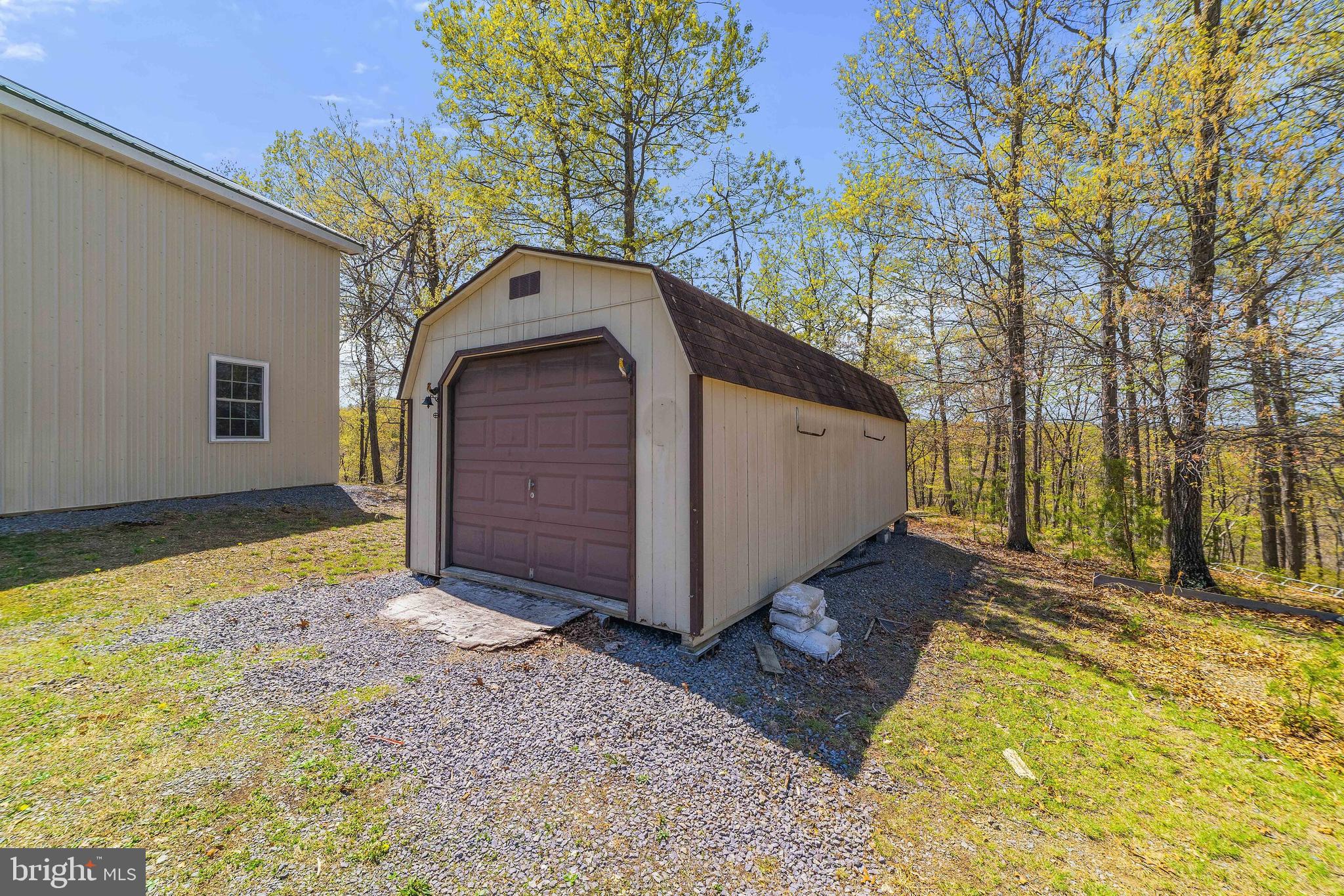 WINCHESTER - Residential