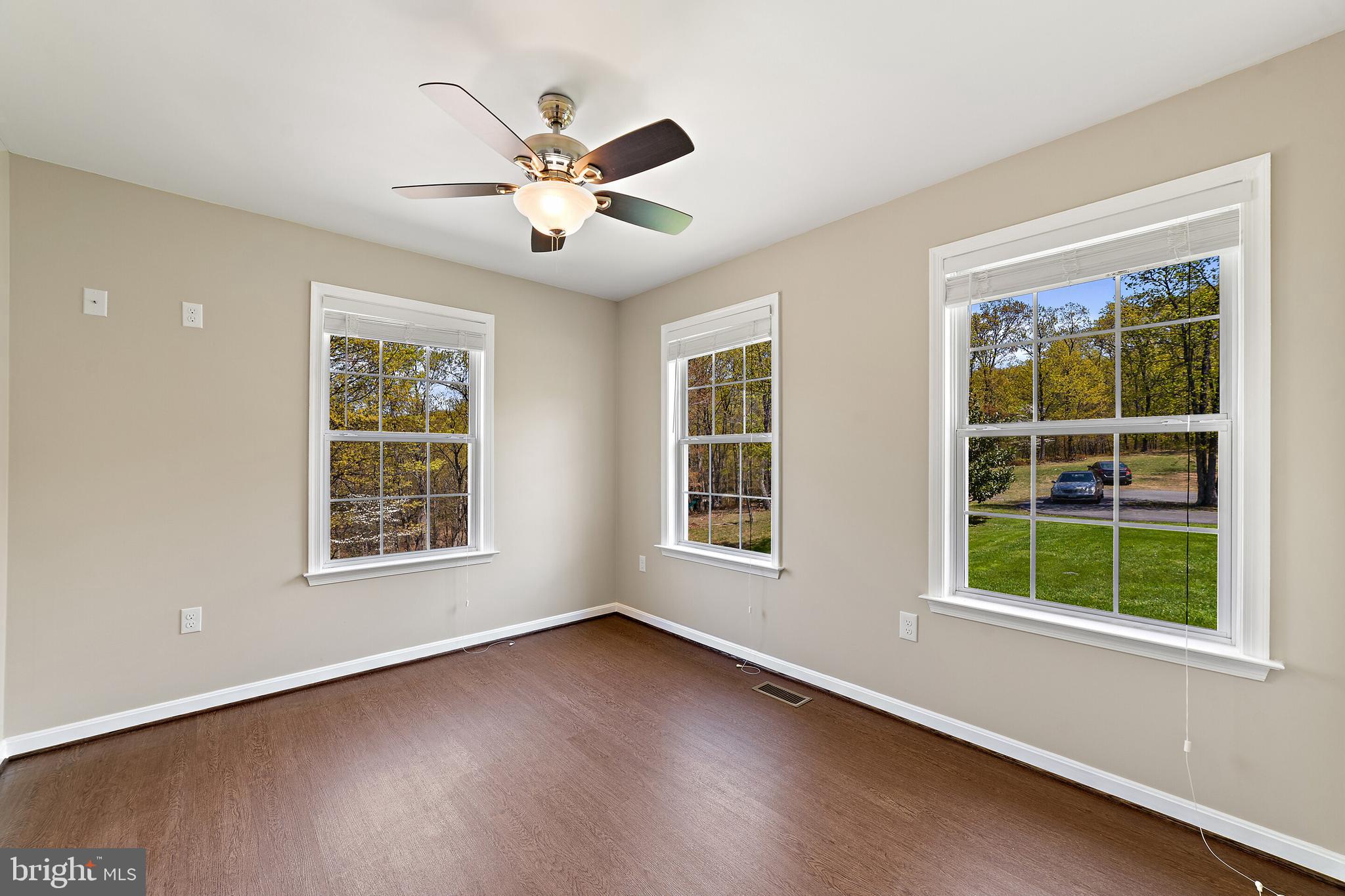 WINCHESTER - Residential