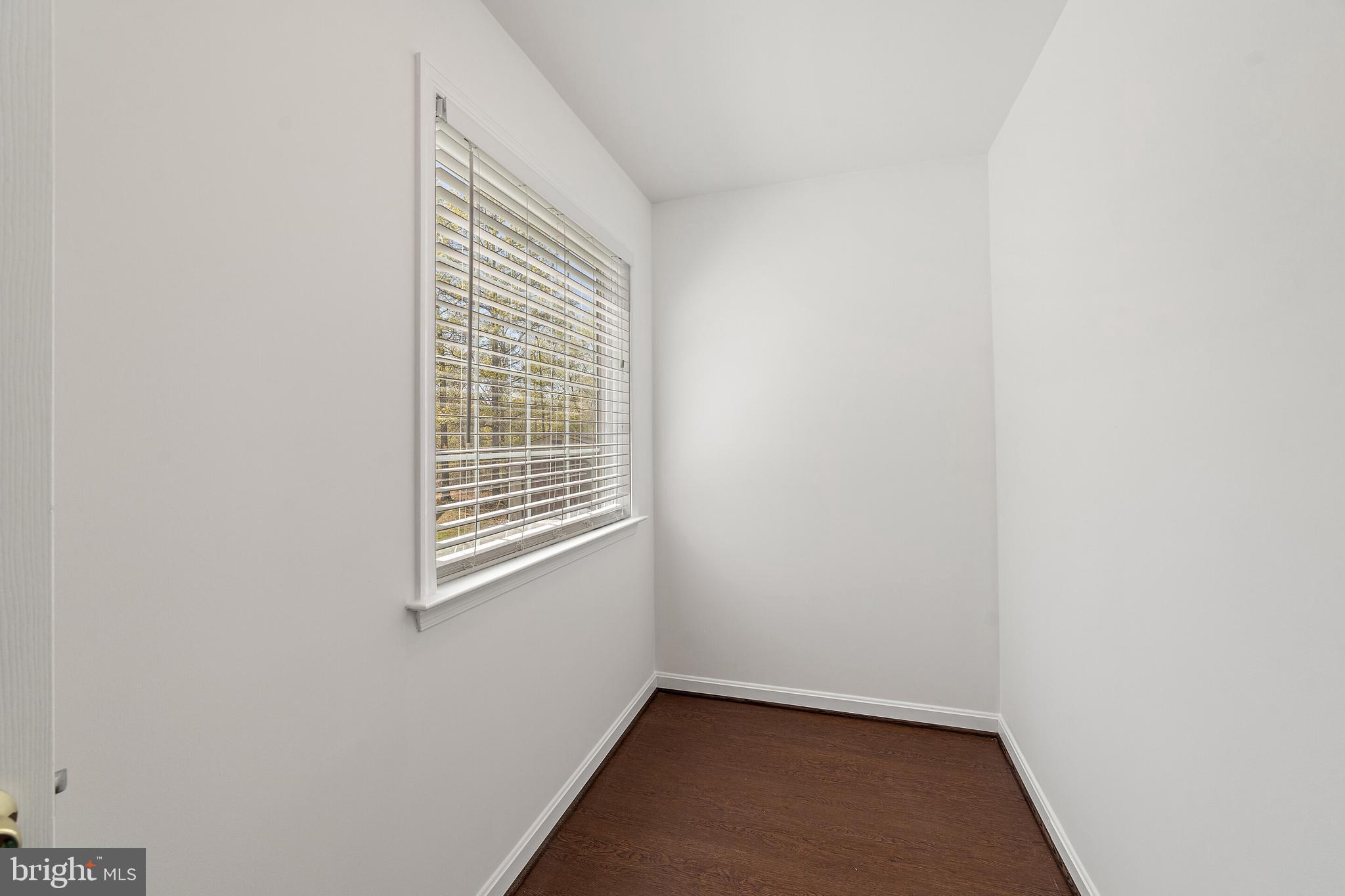 WINCHESTER - Residential