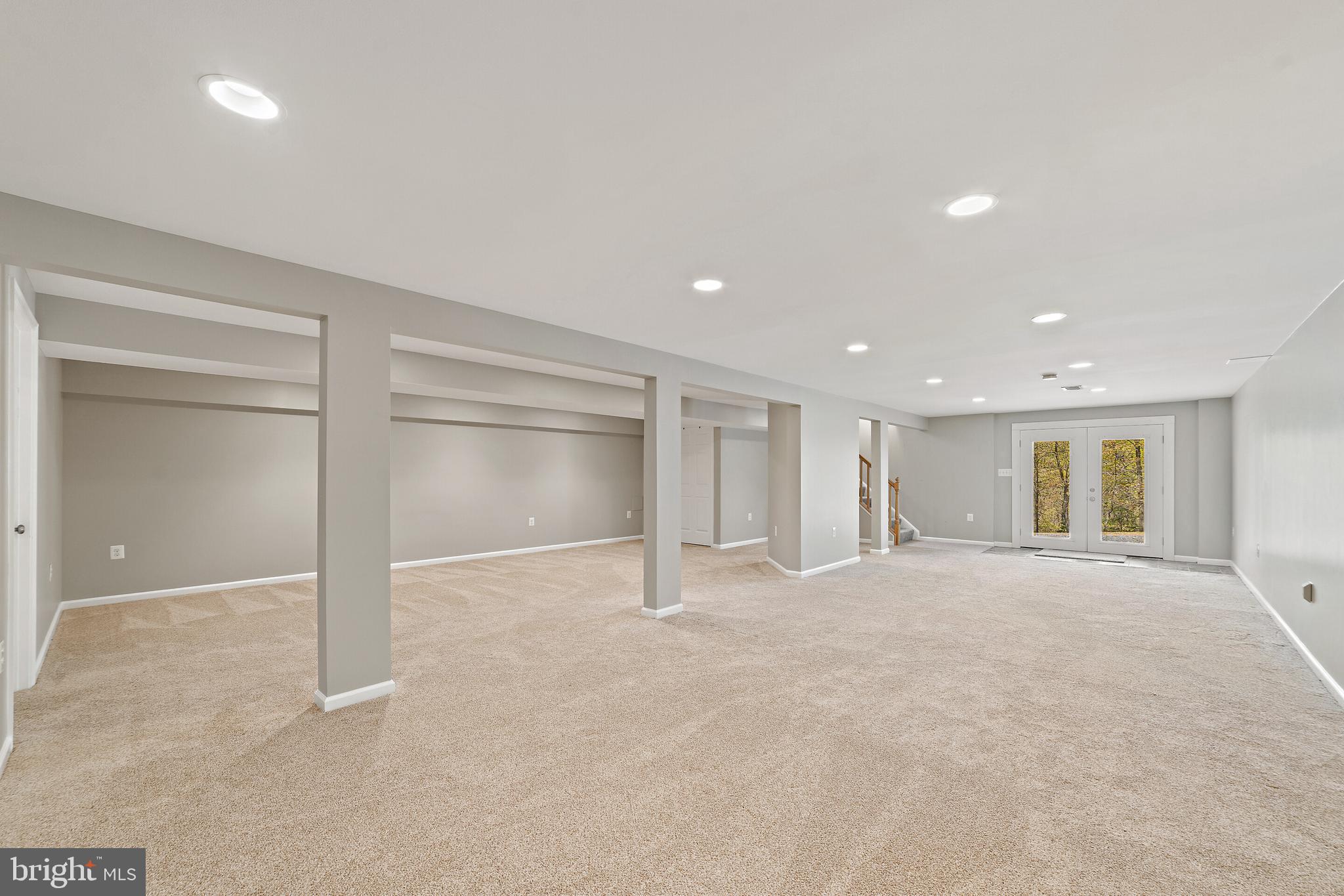 WINCHESTER - Residential