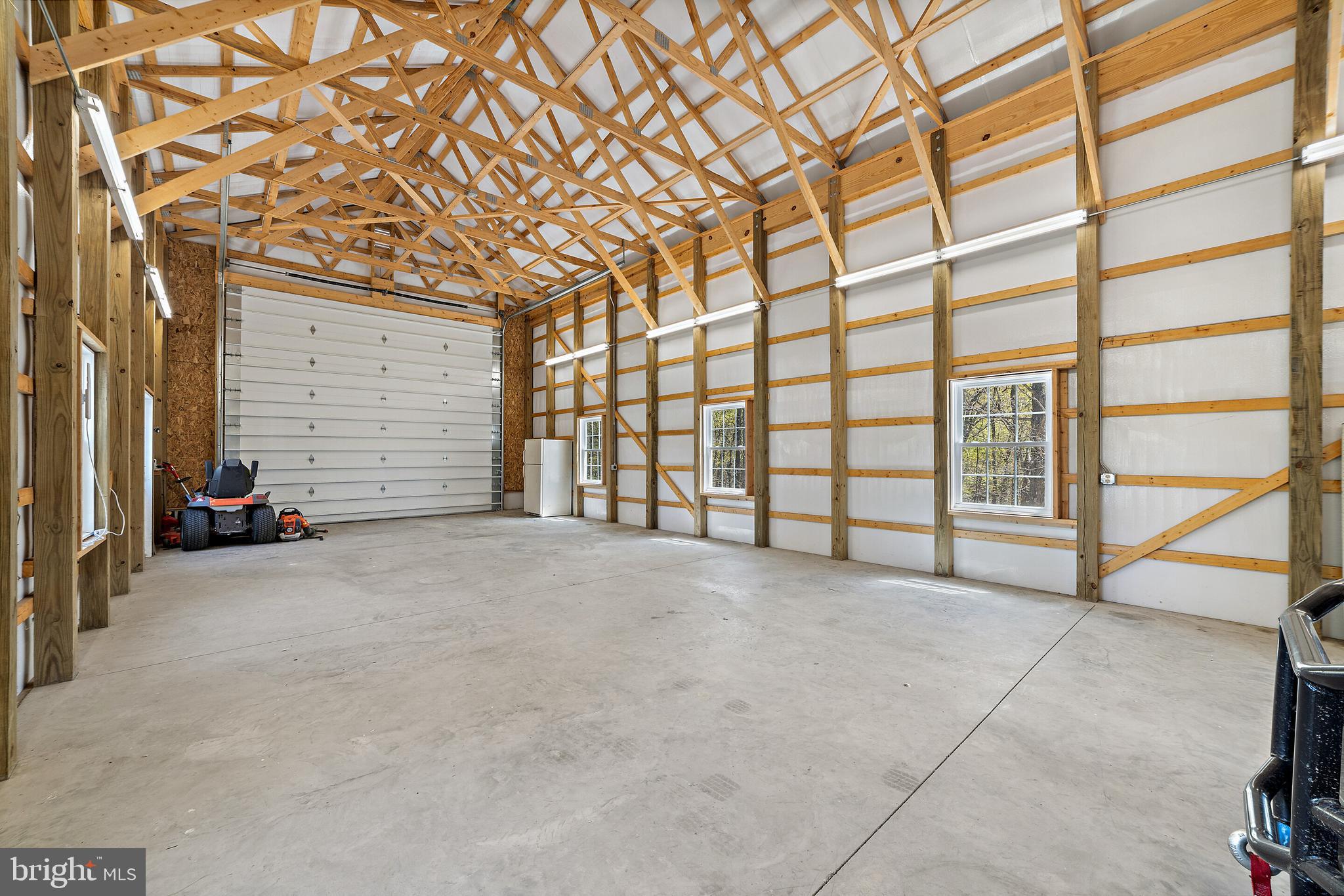 WINCHESTER - Residential