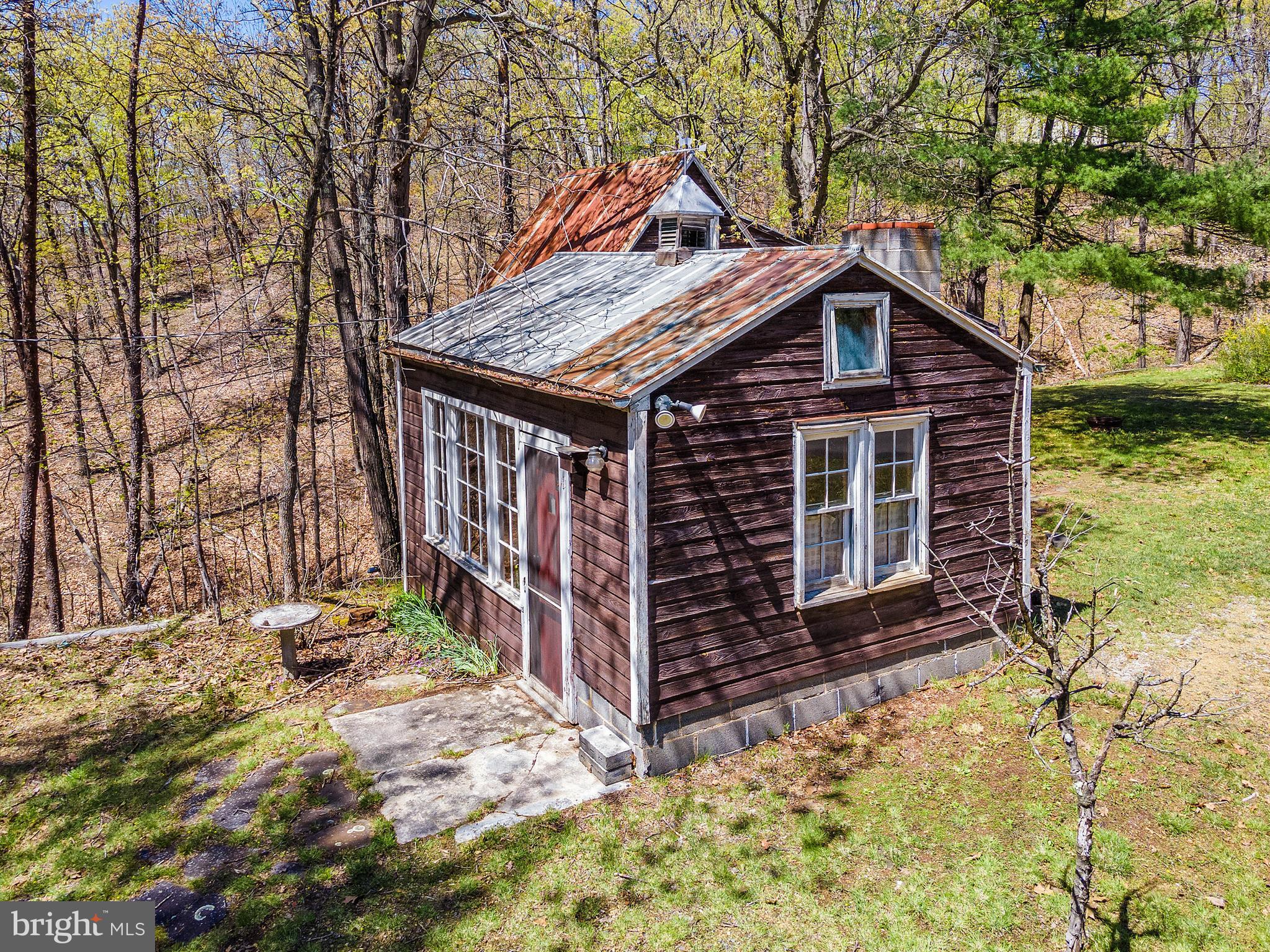 WINCHESTER - Residential