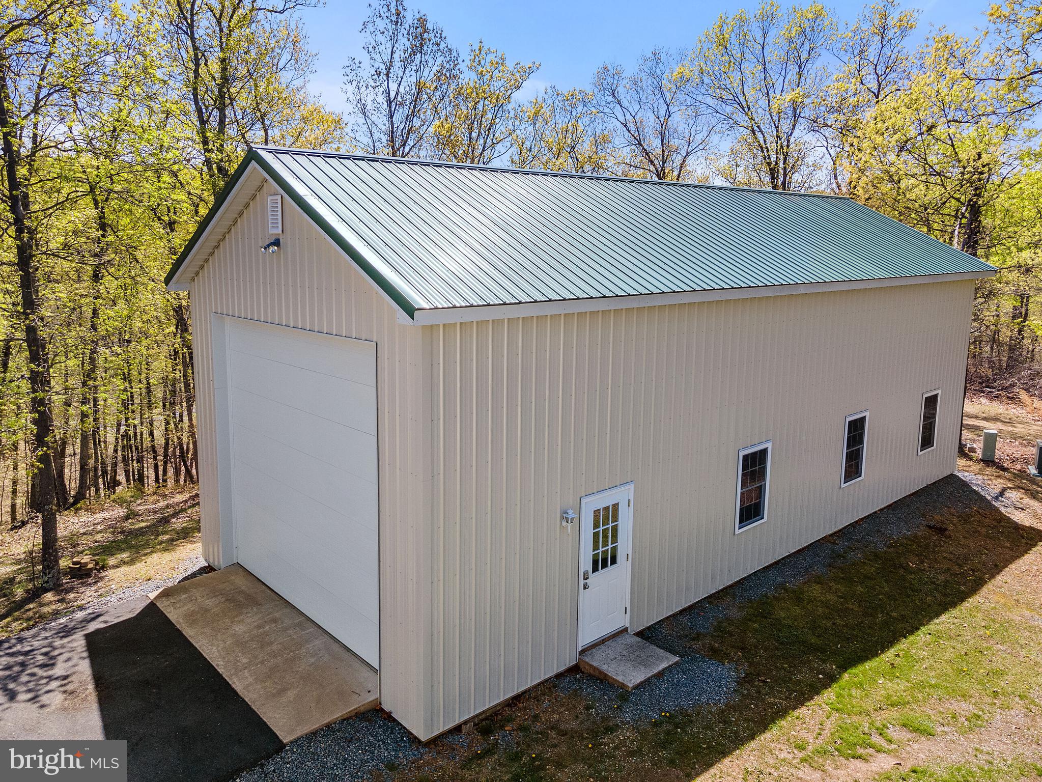 WINCHESTER - Residential