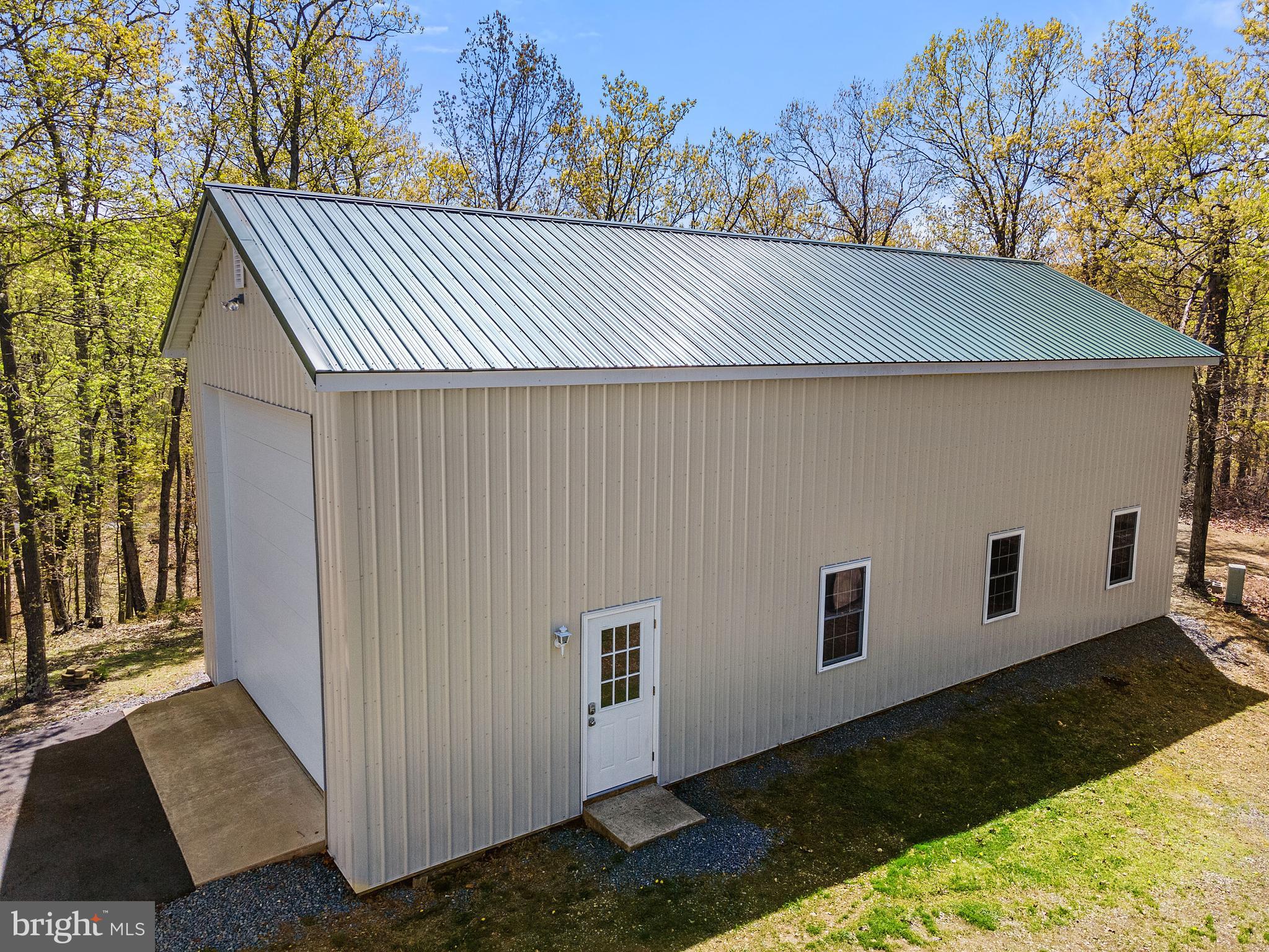 WINCHESTER - Residential