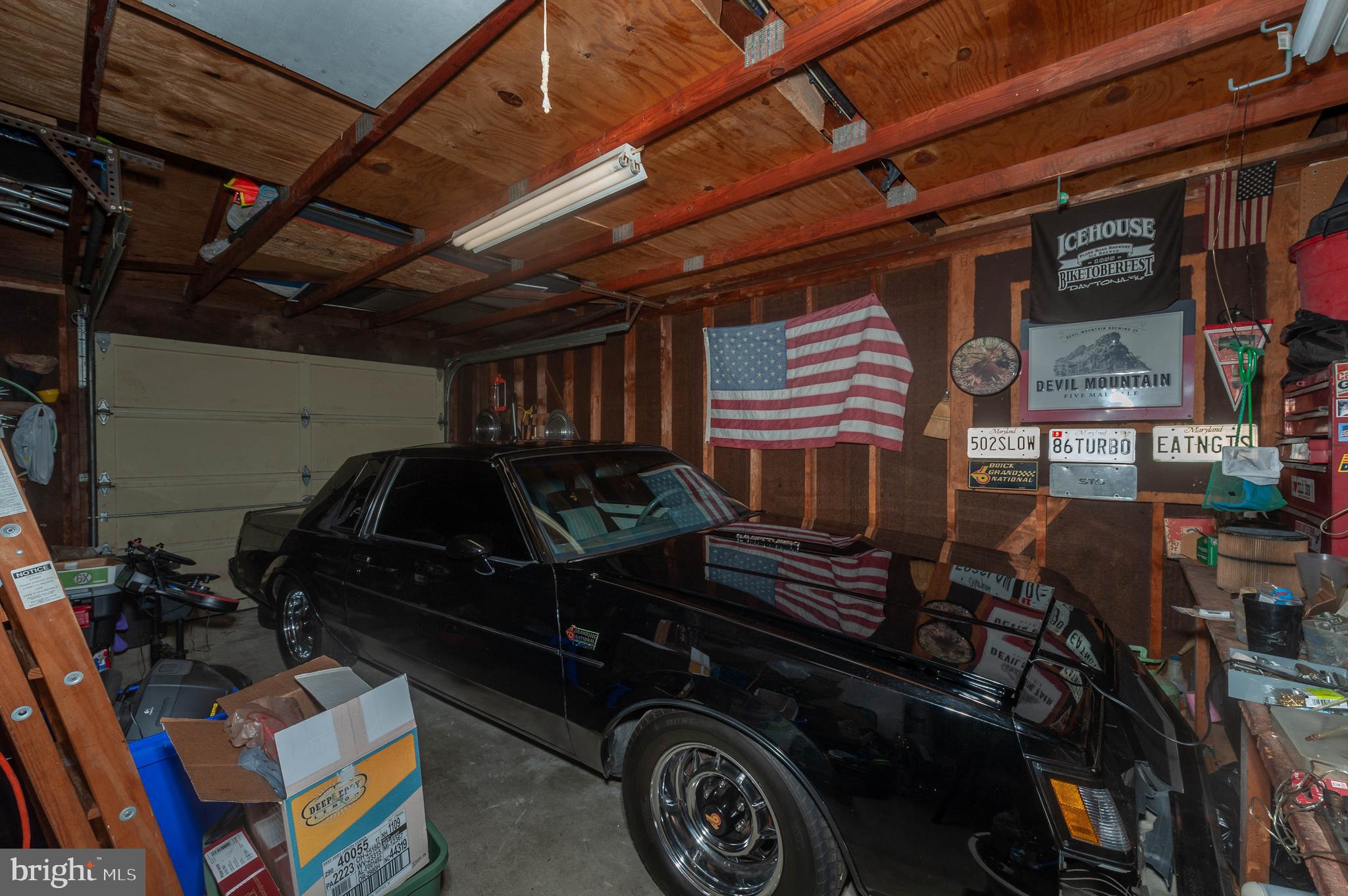 NORTHVIEW AT BELAIR VILLAGE - Residential