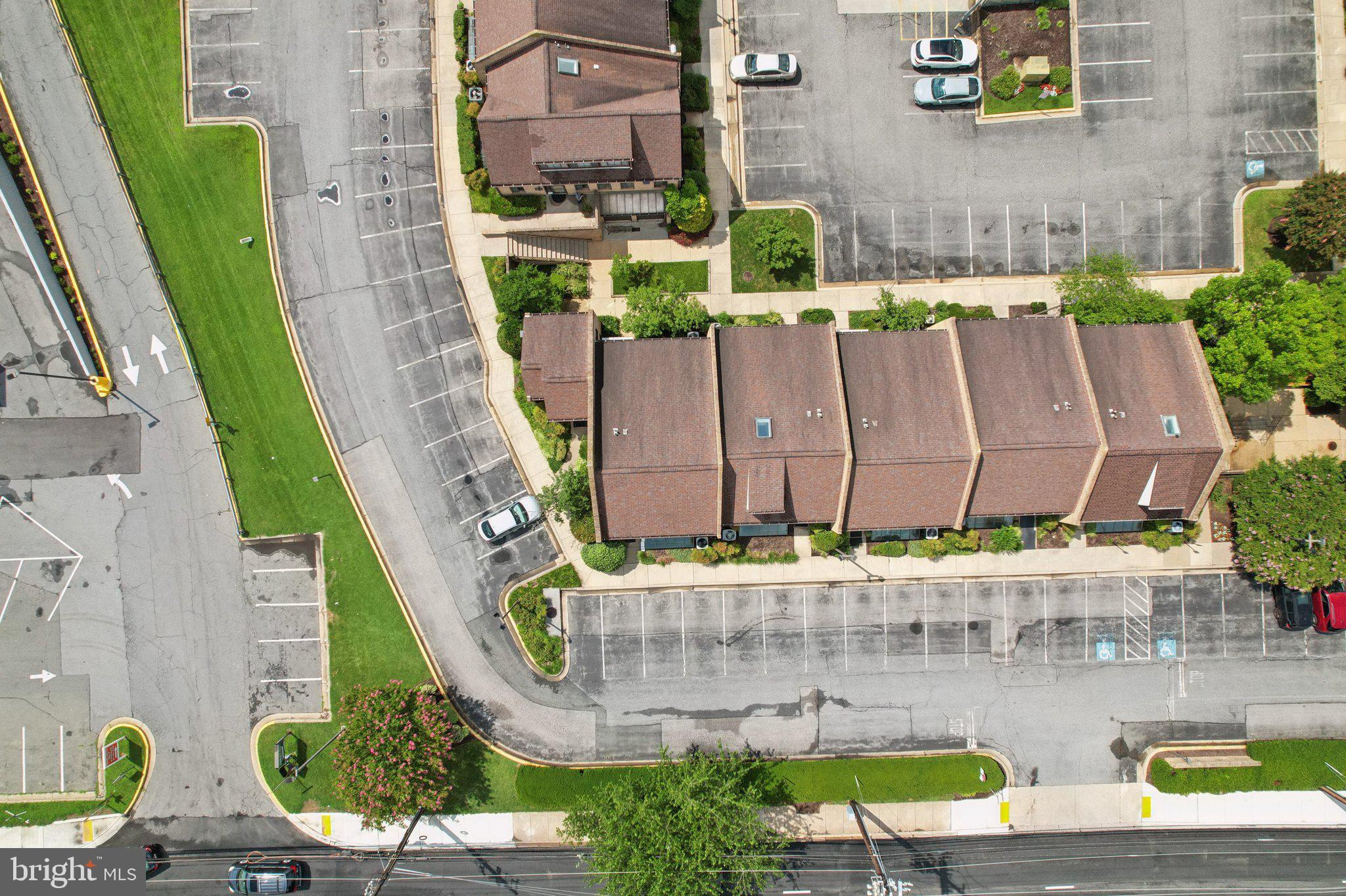 GAITHERSBURG - Commercial Sale