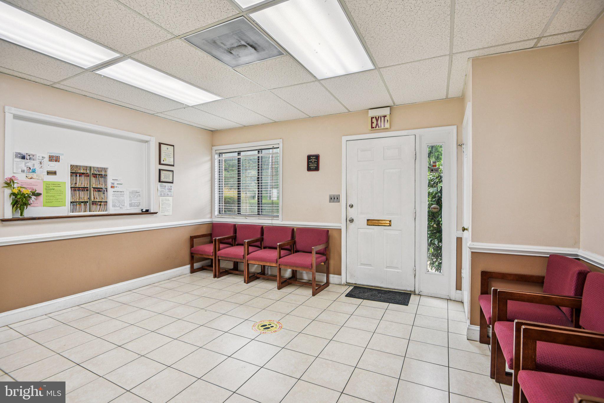 GAITHERSBURG - Commercial Sale