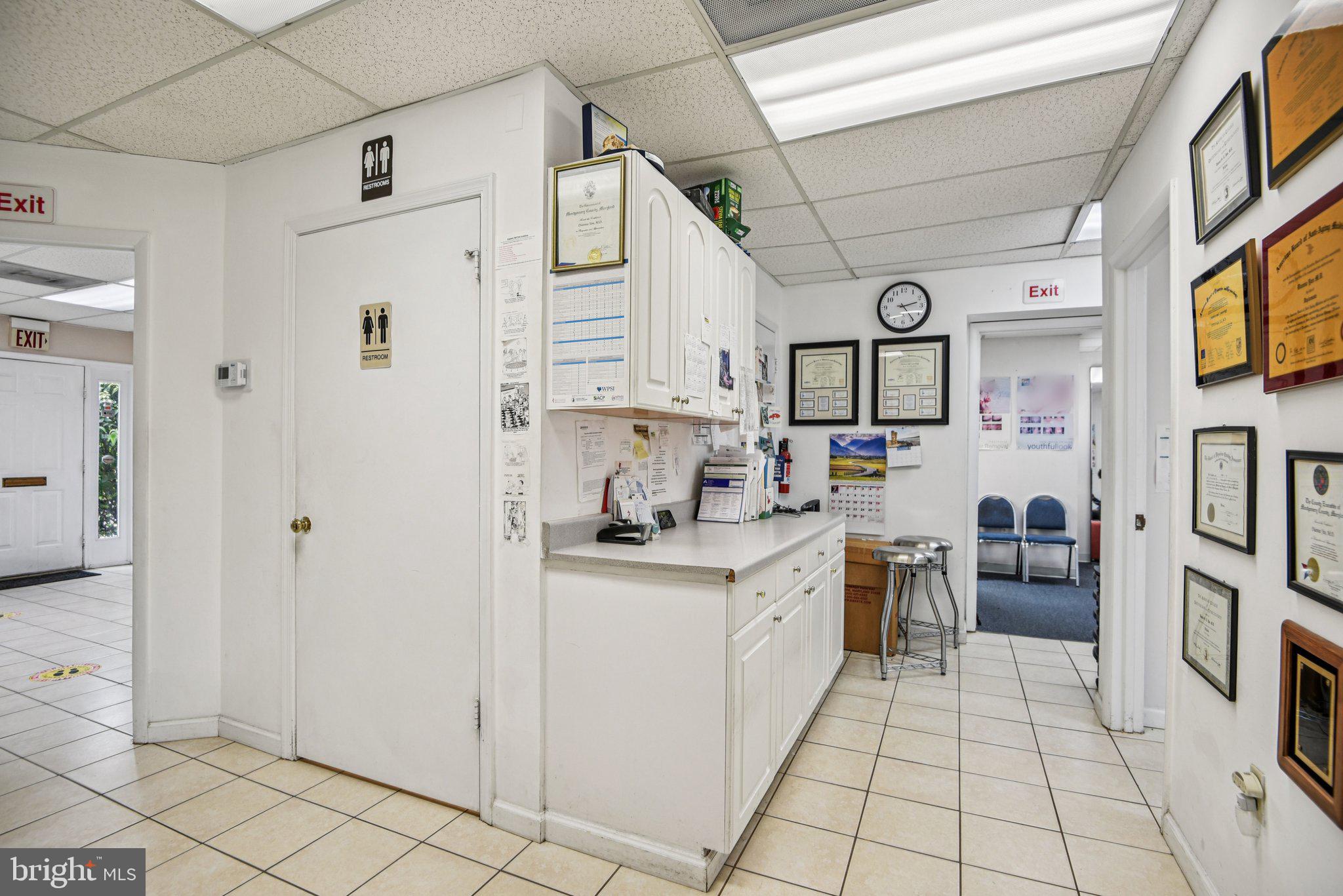 GAITHERSBURG - Commercial Sale